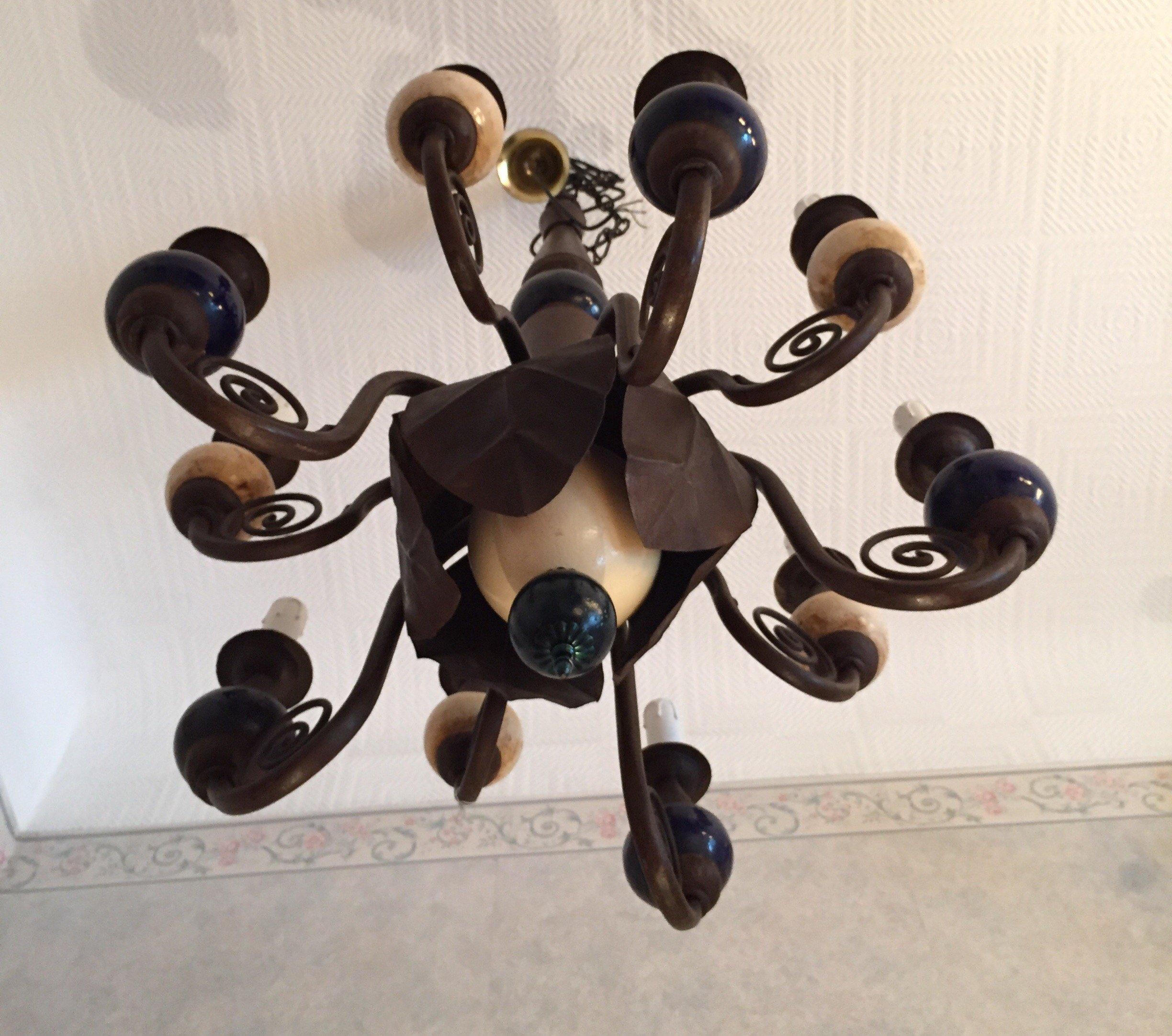 20th Century Italian Wrought Iron Chandelier Flower Bulb Structure with Ostrich Eggshell For Sale