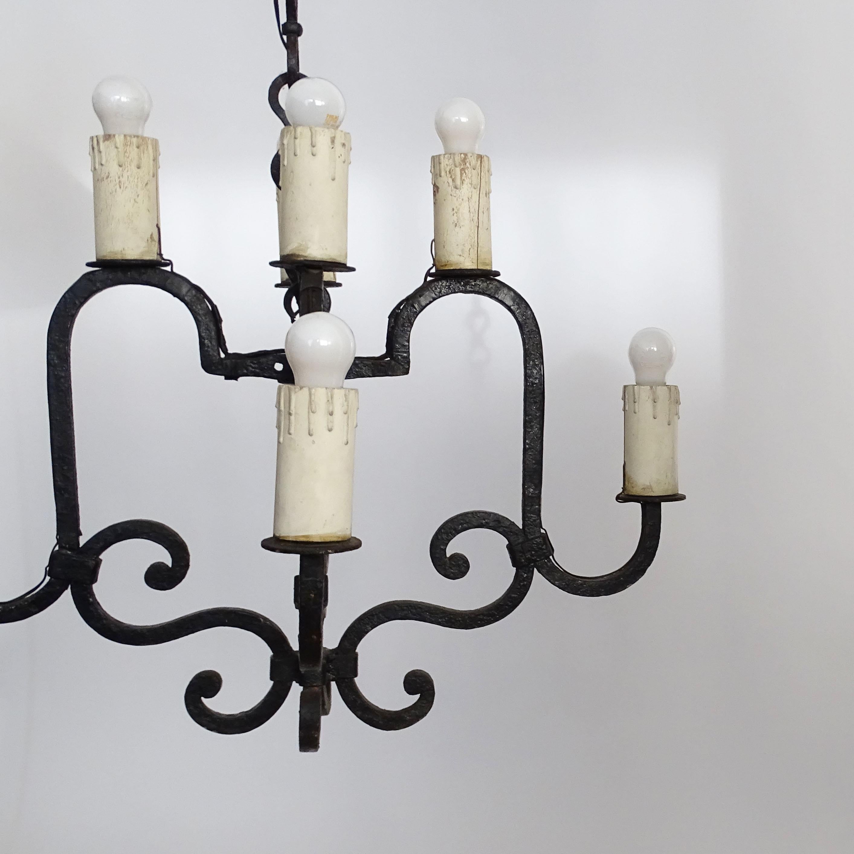 Mid-20th Century Italian Wrought Iron Eight Lights Rustic Ceiling Lamp For Sale
