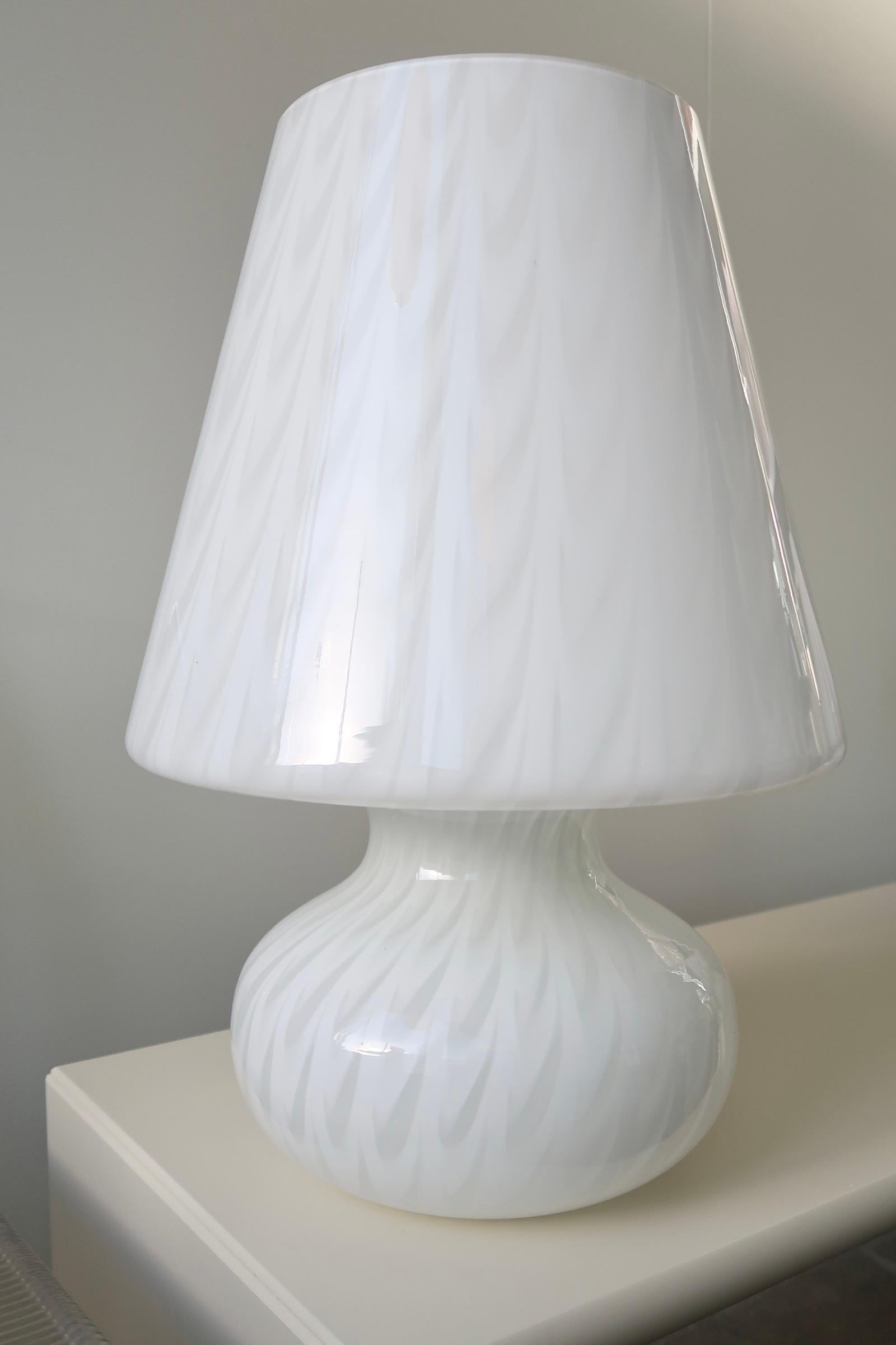 Late 20th Century Italian XXL vintage Murano mushroom white glass lamp H: 52 cm