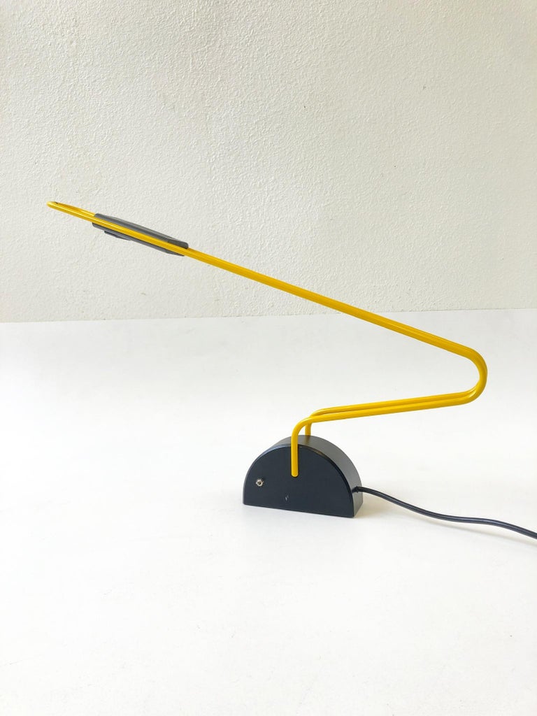 Powder-Coated Italian Yellow and Black Postmodern Desk Lamp For Sale