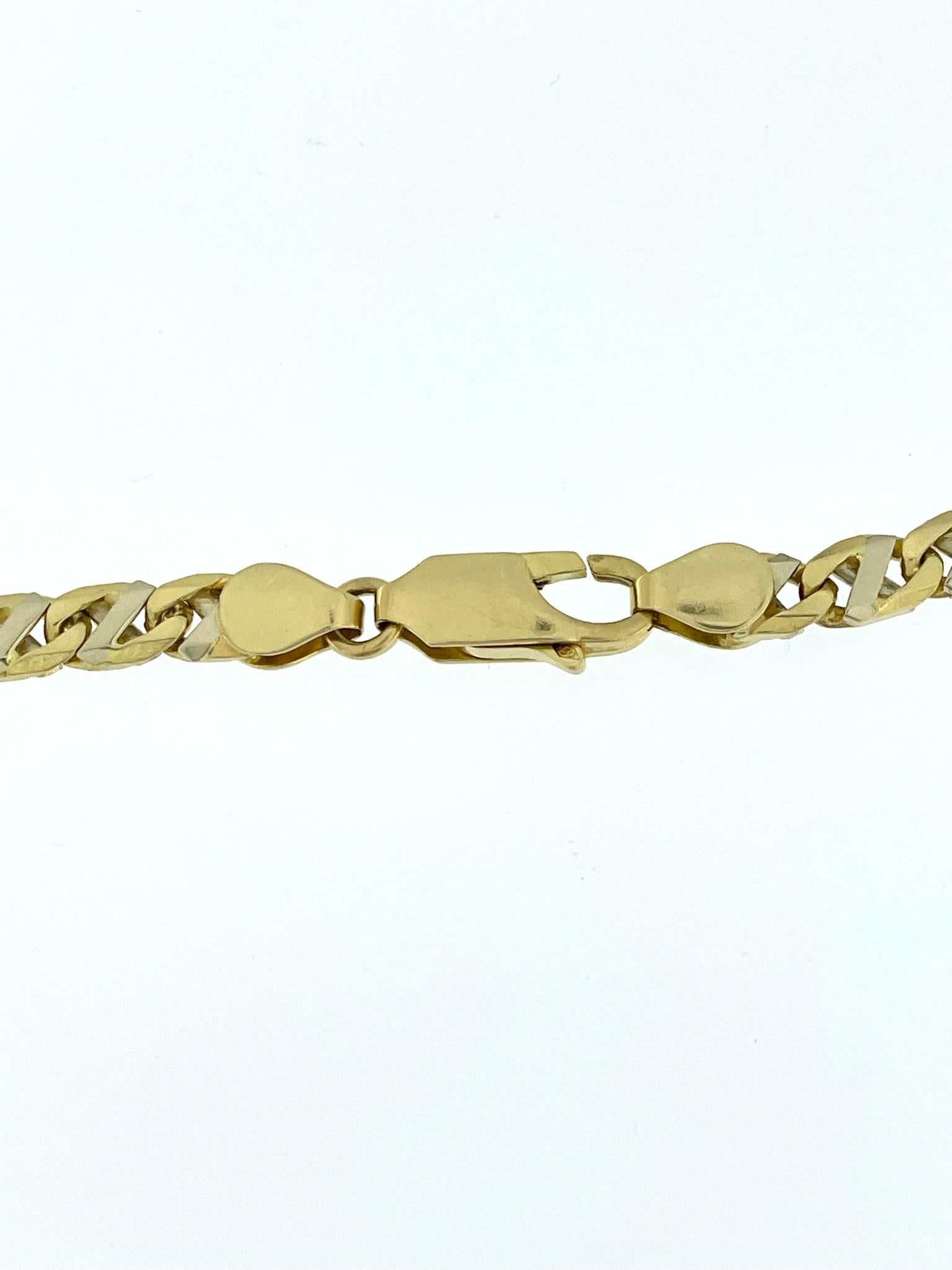 Italian Yellow and White Gold Chain Necklace In Good Condition For Sale In Esch-Sur-Alzette, LU