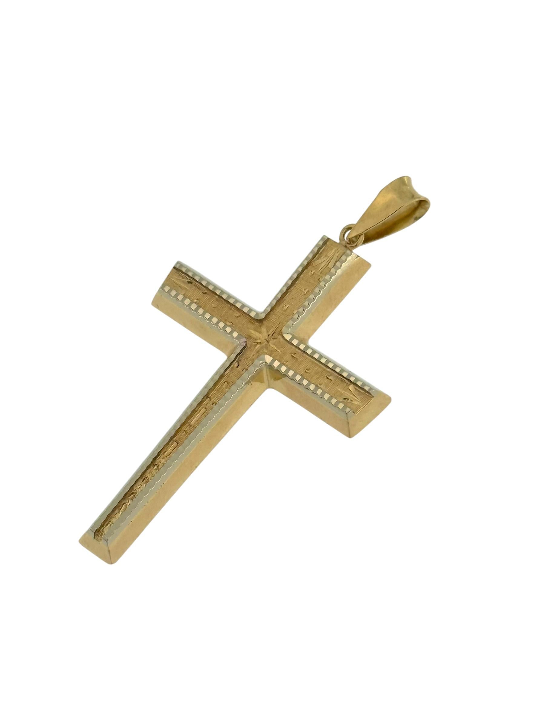 Croix italienne en or jaune et blanc Unisexe en vente