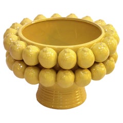 Italienische gelbe Keramikvase mit Obstmotiven