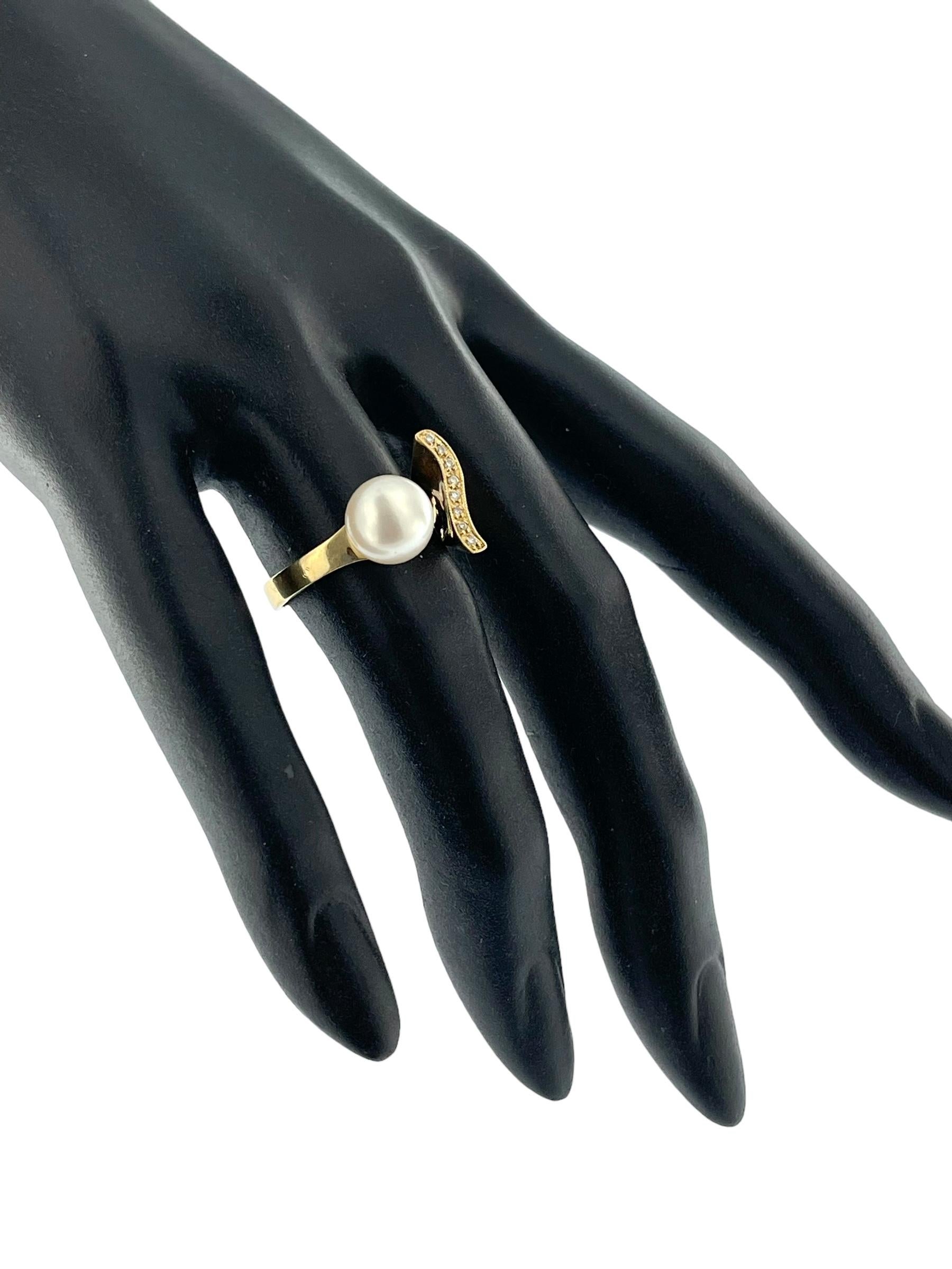 Women's or Men's Italian Yellow Gold Cocktail Ring with Diamonds and Pearl For Sale