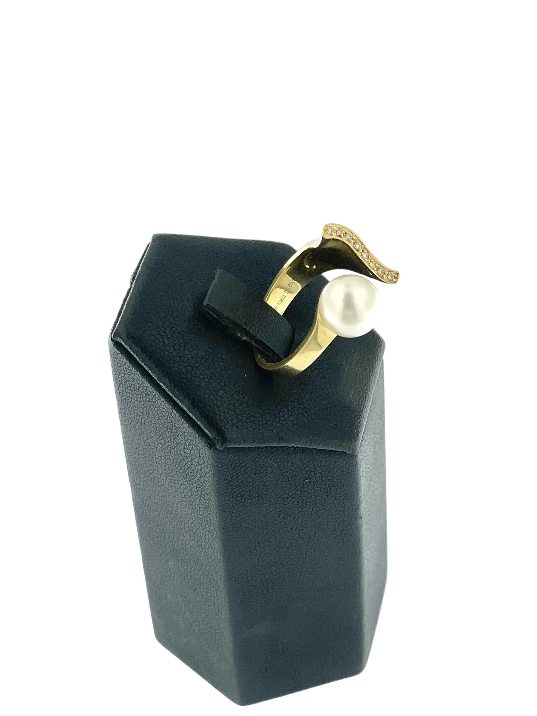 Italian Yellow Gold Cocktail Ring with Diamonds and Pearl For Sale 2