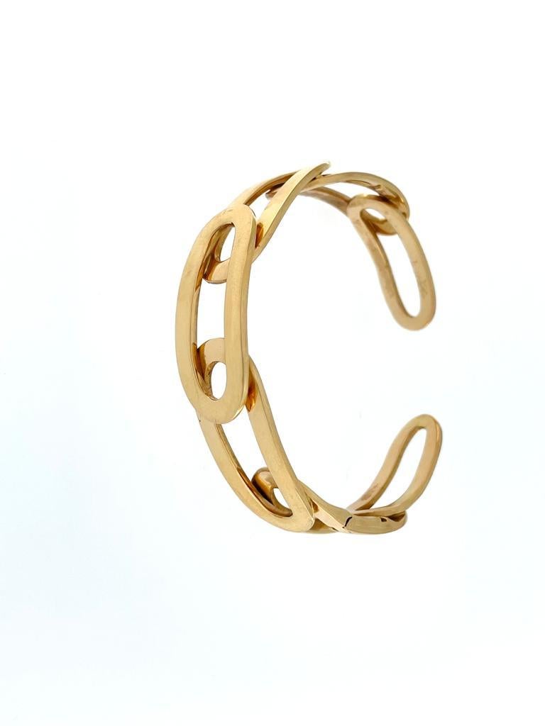 Contemporary Italian Yellow Gold Link Cuff Bracelet signed by New Ander For Sale