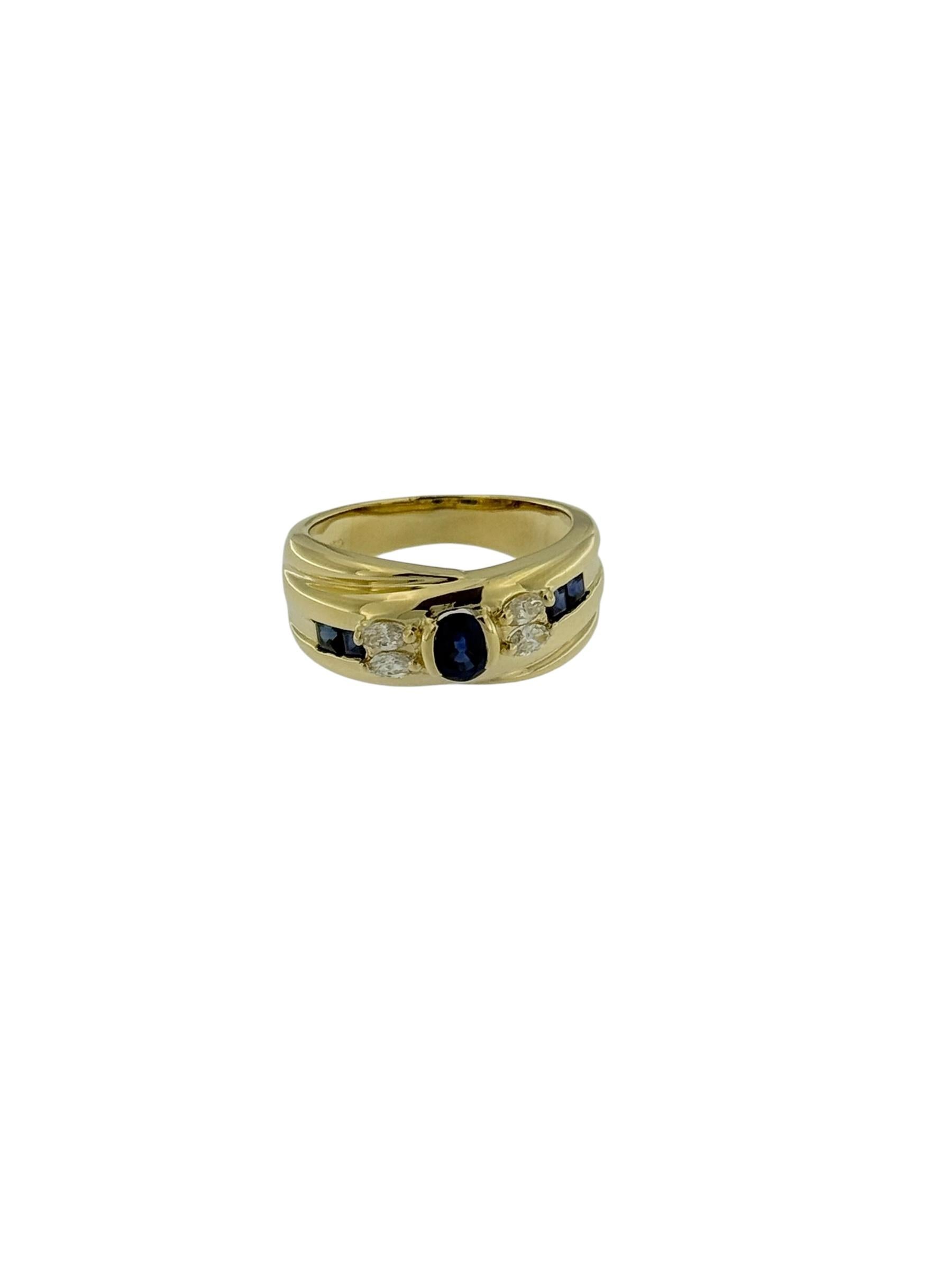 Bague italienne en or jaune avec diamants et saphirs en vente 2