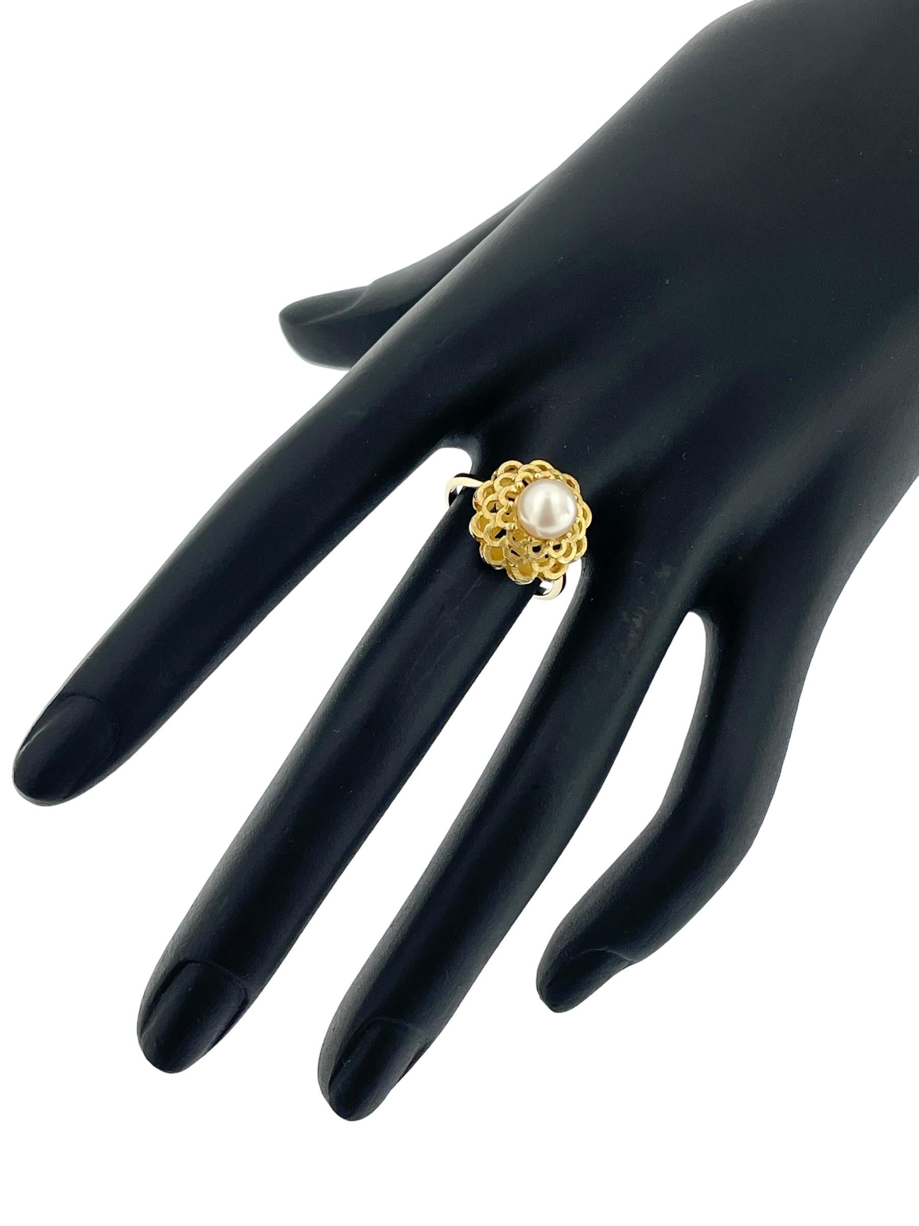 Bague solitaire en or jaune italien avec perle Bon état - En vente à Esch sur Alzette, Esch-sur-Alzette