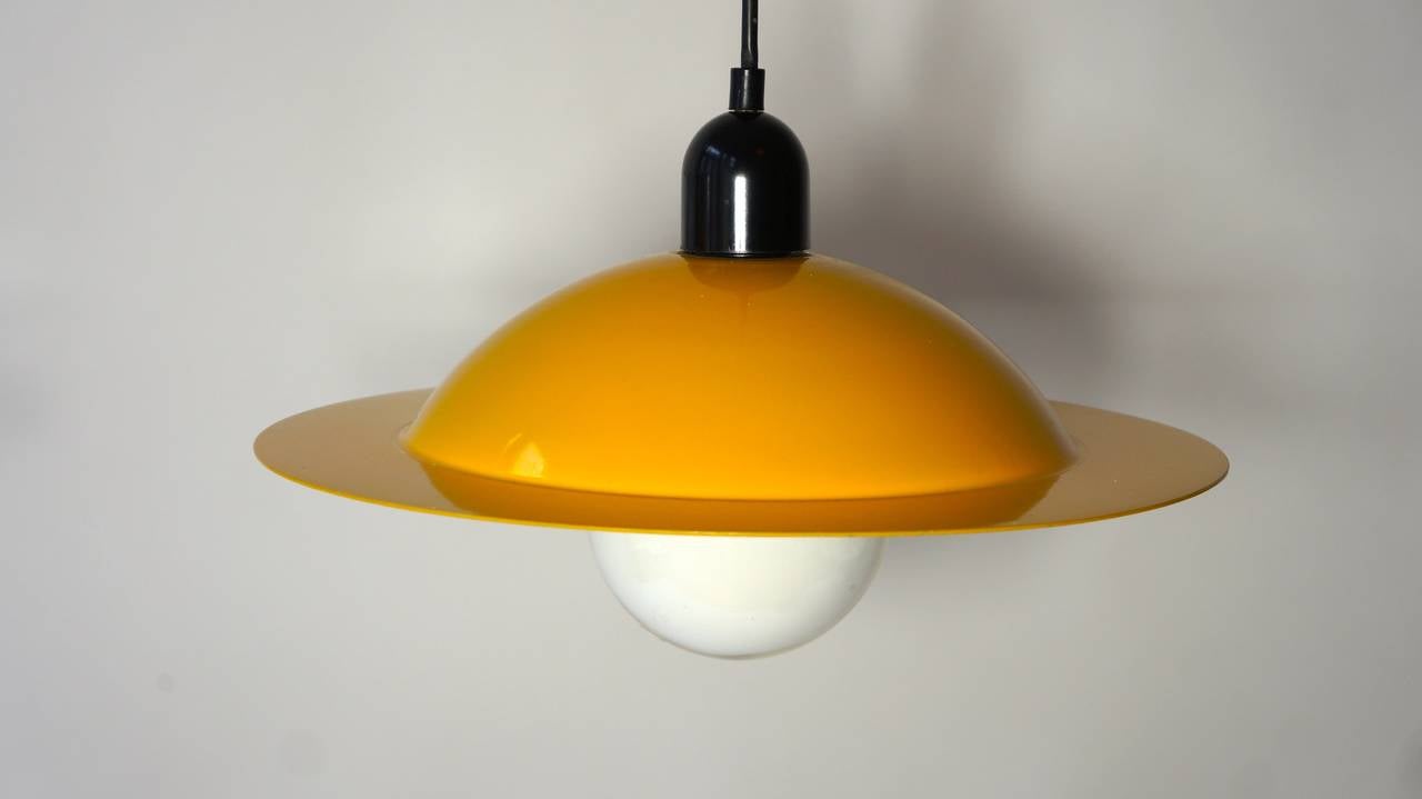 Metal Italian Yellow Pendant Lights by Stilnovo For Sale