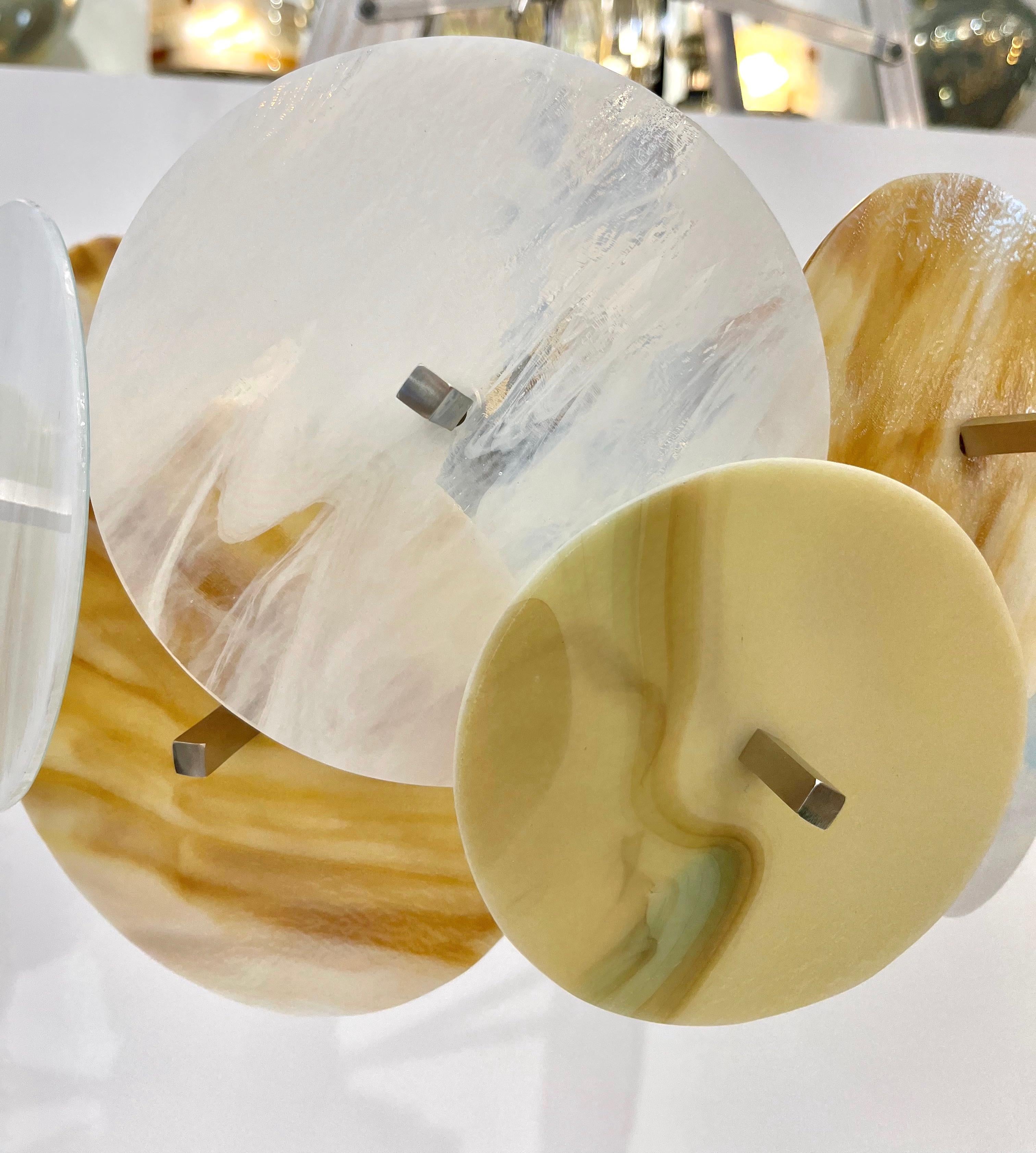 Lustre circulaire italien Spoutnik en verre de Murano nickelé, jaune, blanc et bleu pastel en vente 5