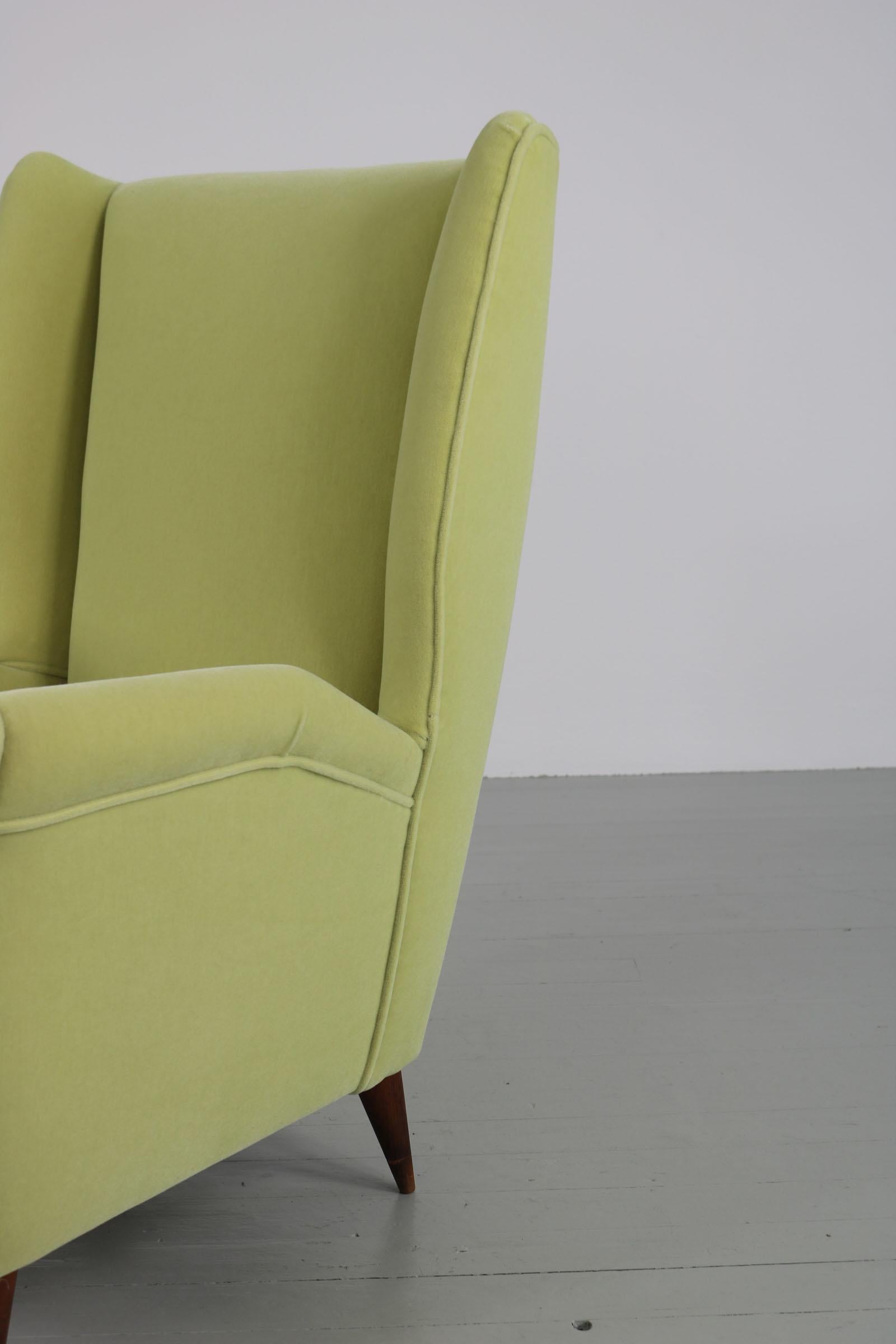 Italian Yellow Wingback Chair, Produced by I.S.A. Bergamo, 1950s For Sale 6