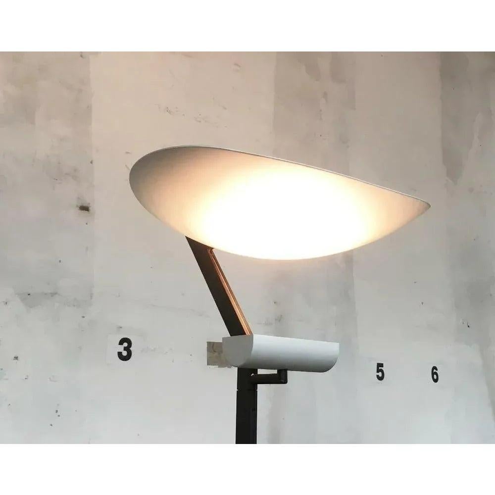 Postmoderno Lampada da terra italiana Zen Terra di Ernesto Gismondi per Artemide, anni '80 in vendita