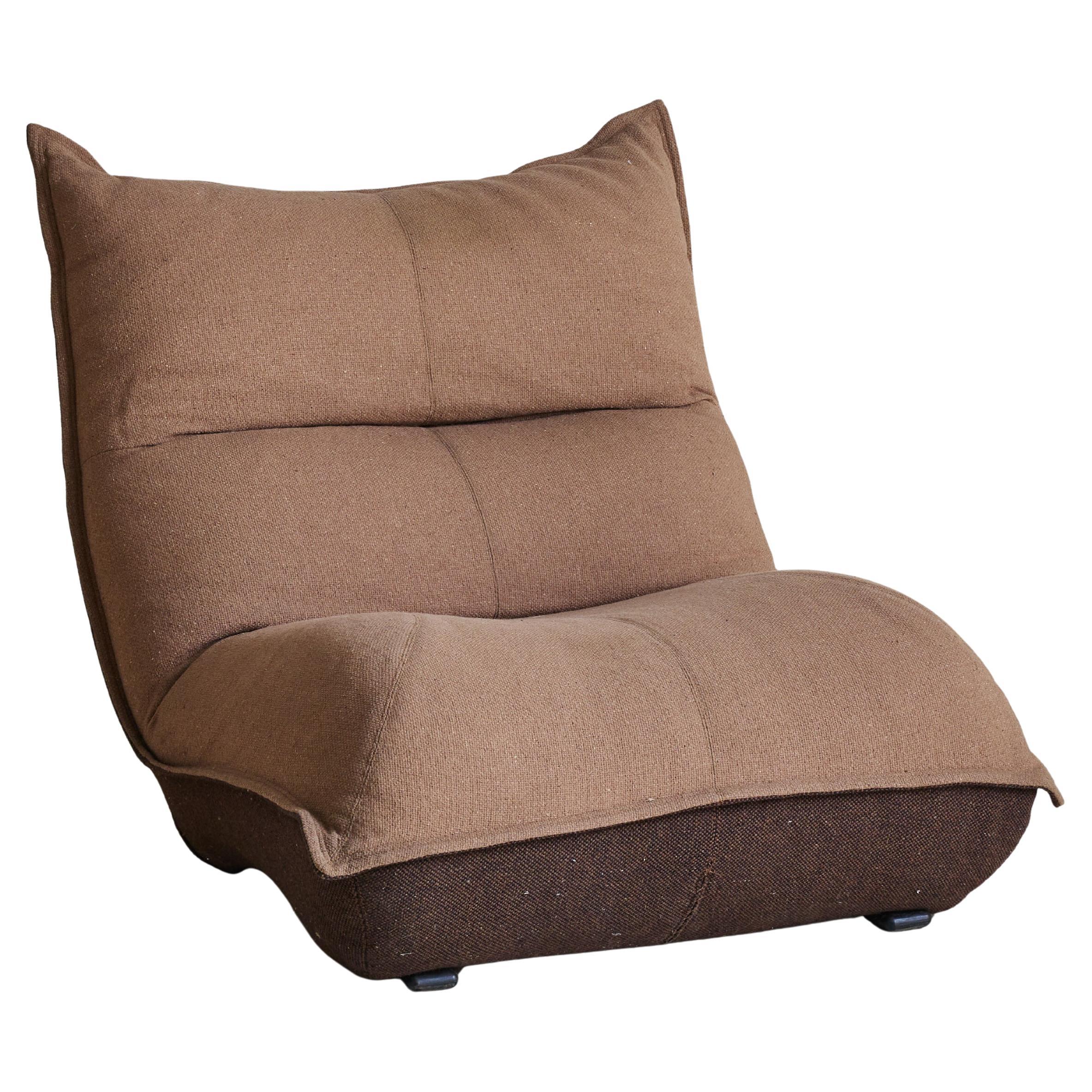 Italian ‘Zinzolo’ Lounge Chair in Brown Upholstery by Vittorio Varo, 1970s