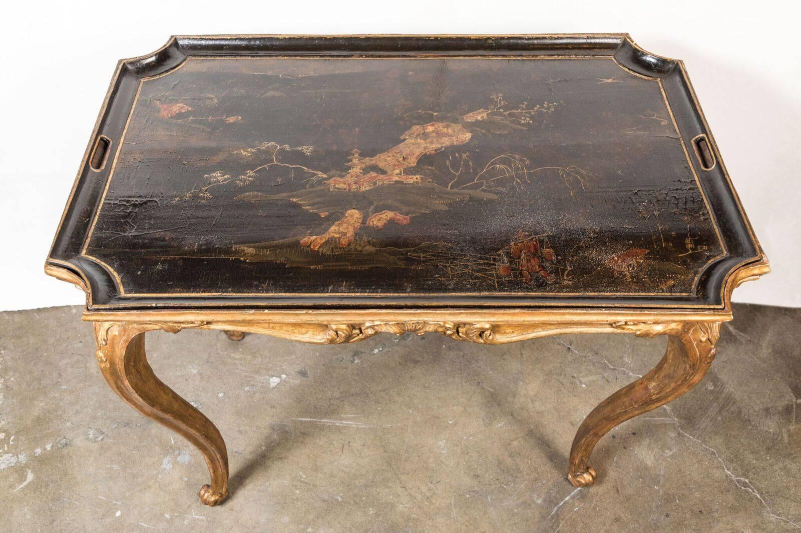 Hand-Carved Italian, 18th Century, Chinoiserie Tray Table