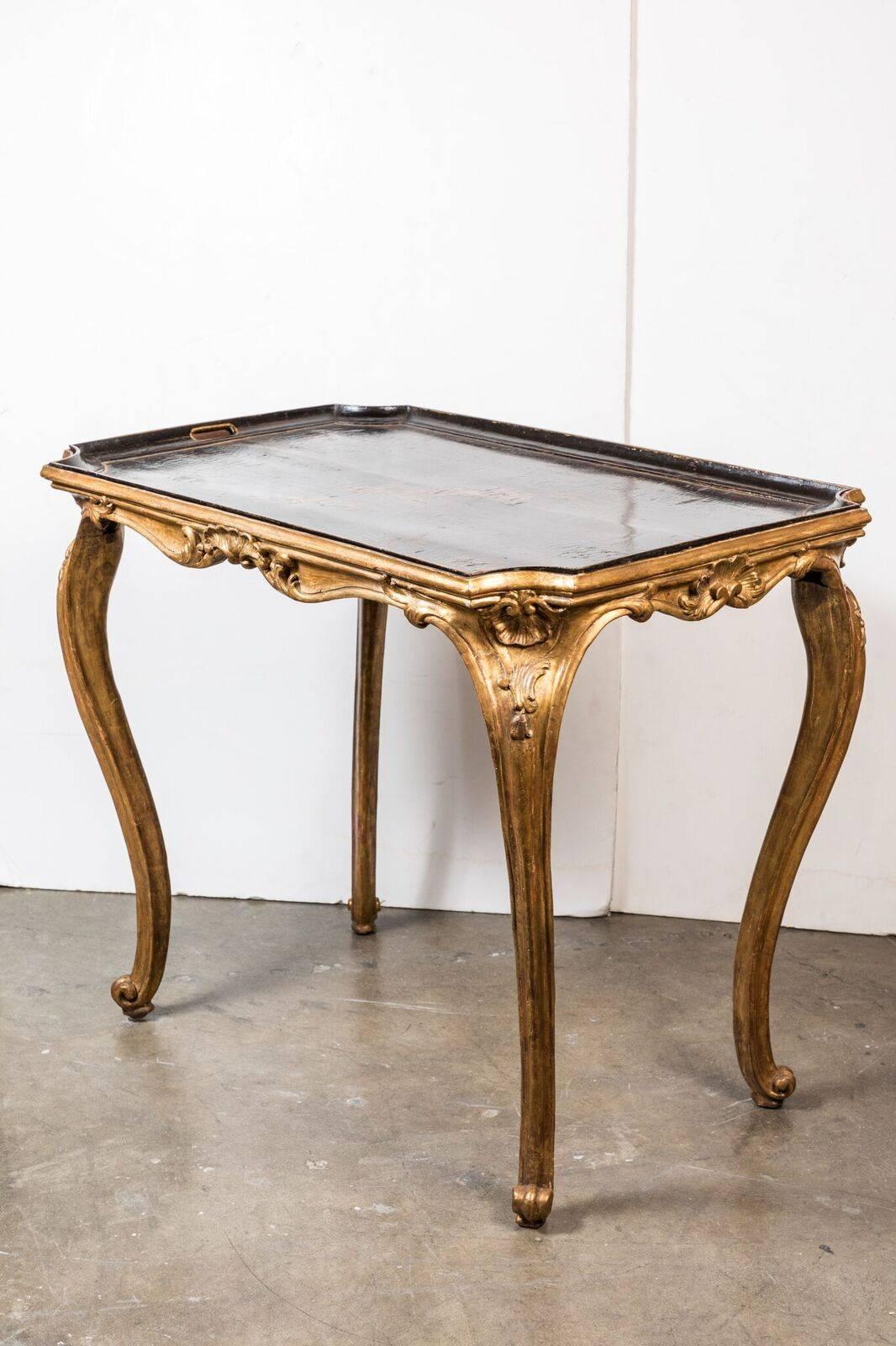 Table à plateau italienne, 18ème siècle, chinoiserie 2