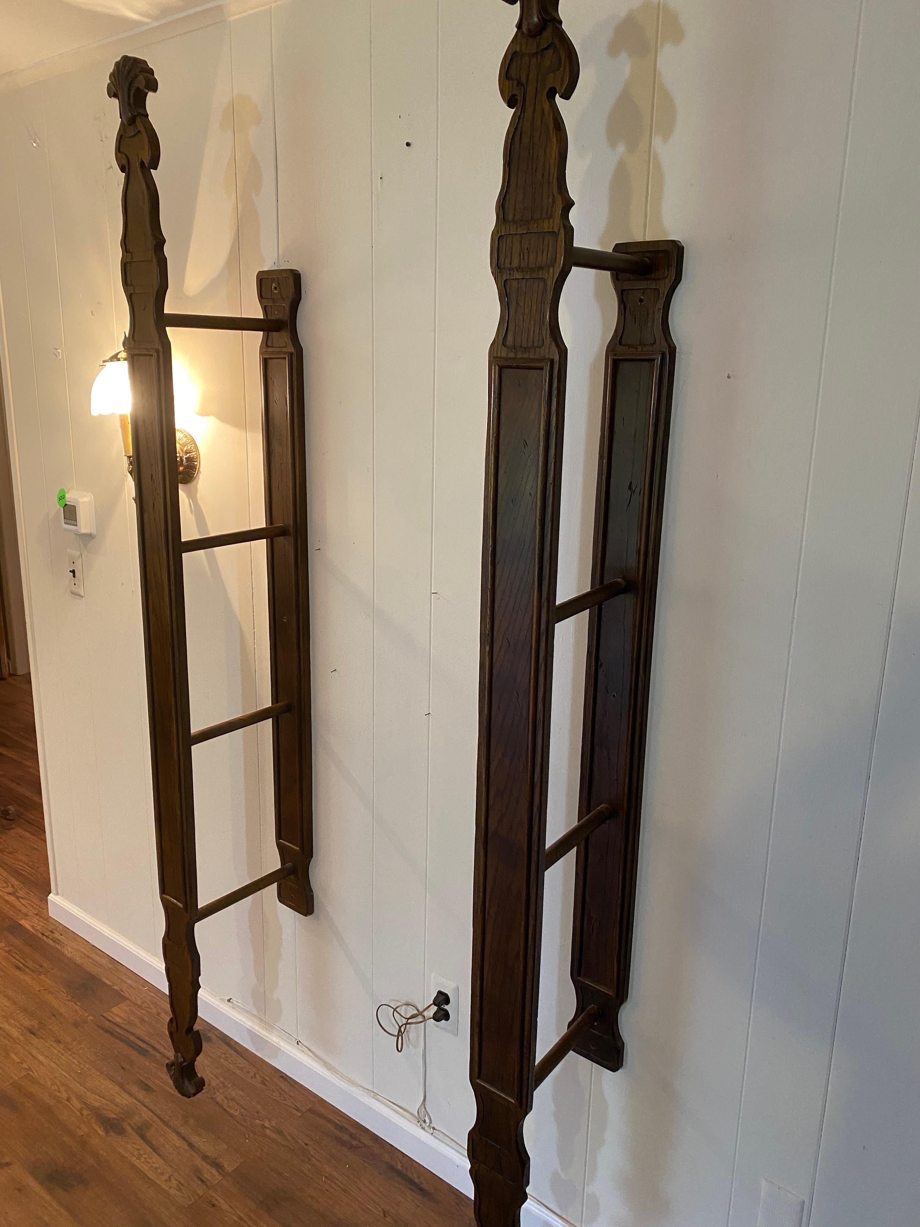 Italianate Solid Oak with Brass Gallery Wall Mounted Shelving 3