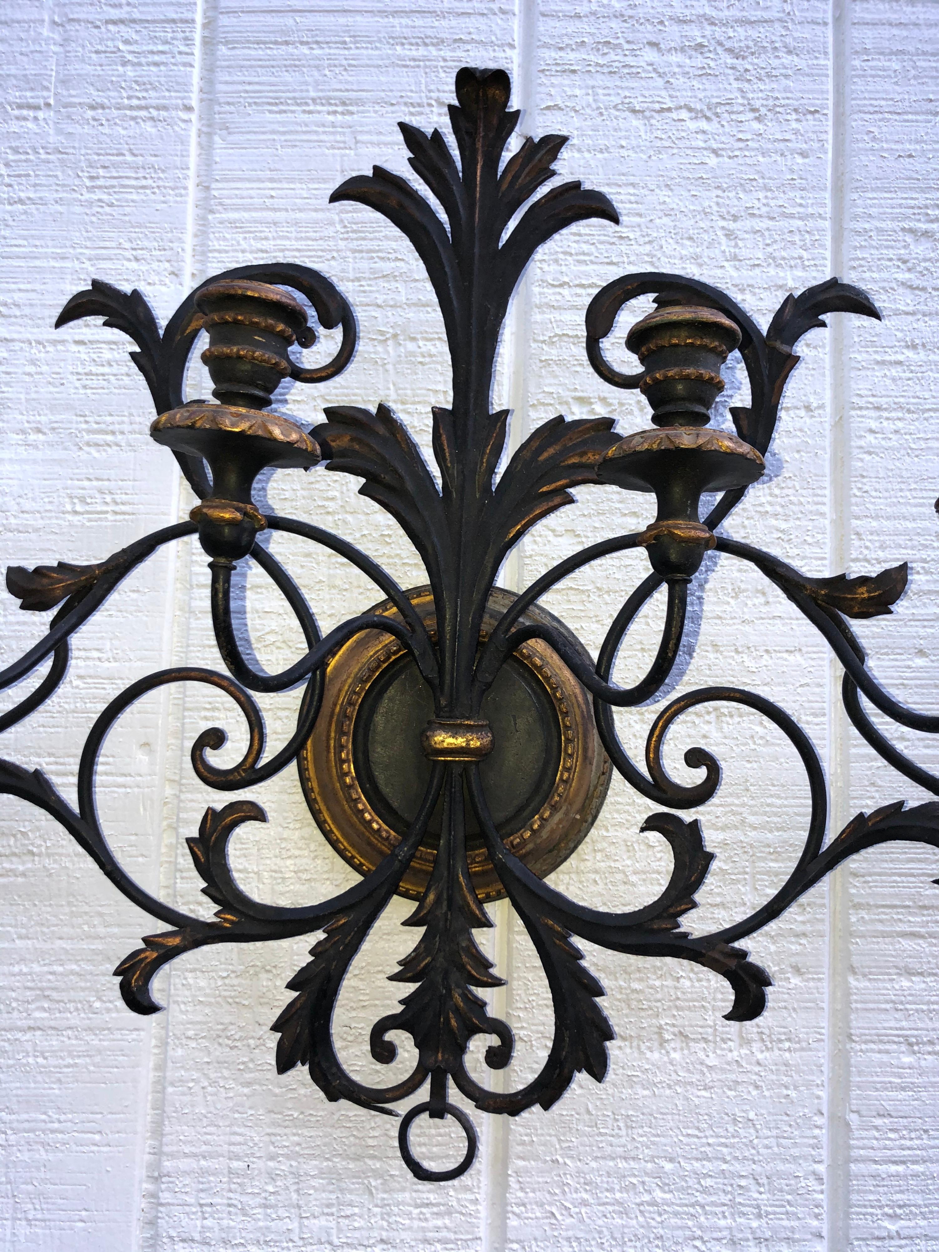 Mid-20th Century Italianate Tole and Wood Wall Sconce For Sale