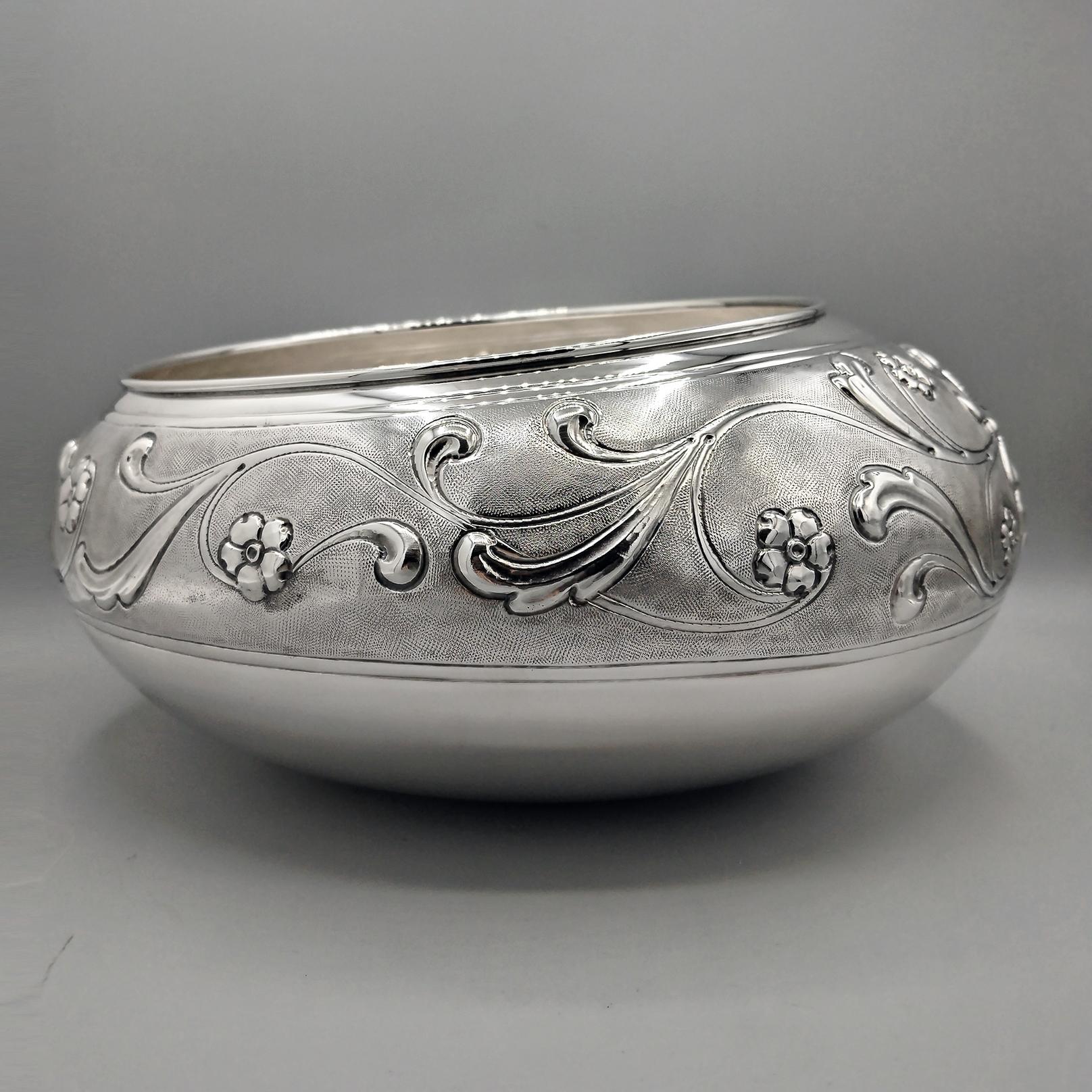 ItalienSterling Silber Tafelaufsatz mit Ranken und Blumen im Angebot 3