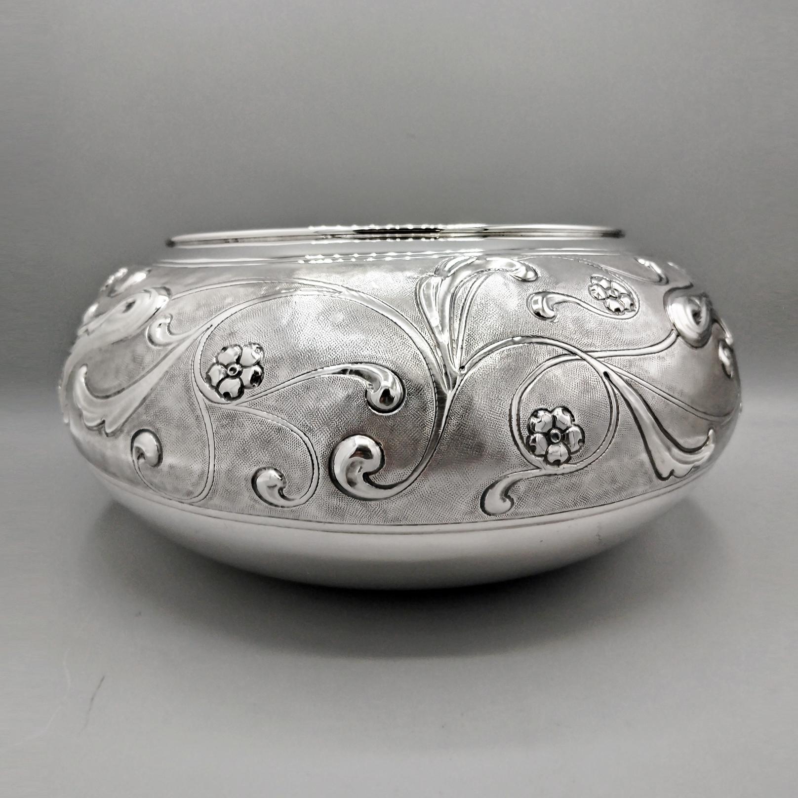 ItalienSterling Silber Tafelaufsatz mit Ranken und Blumen im Angebot 4
