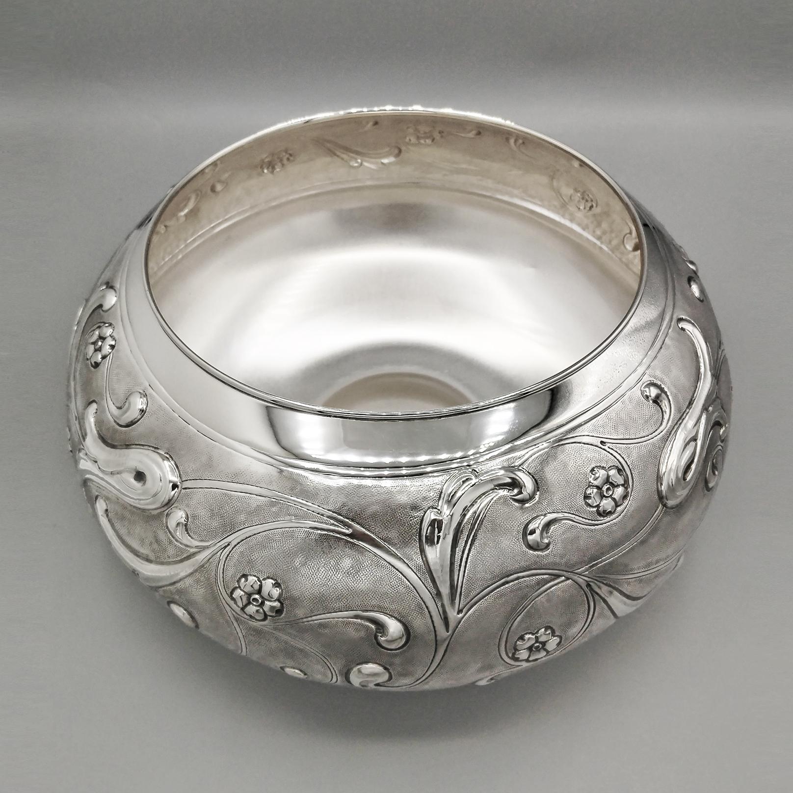 ItalienSterling Silber Tafelaufsatz mit Ranken und Blumen im Angebot 9
