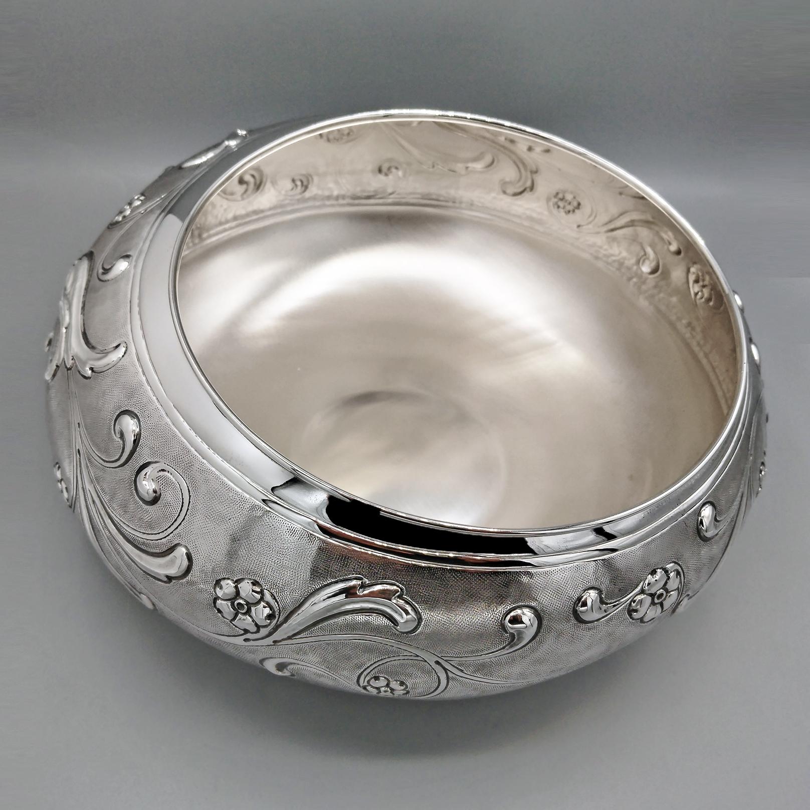 ItalienSterling Silber Tafelaufsatz mit Ranken und Blumen im Zustand „Neu“ im Angebot in VALENZA, IT