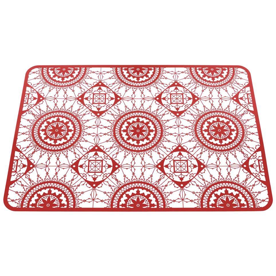 Mat de table rectangulaire en dentelle italienne rouge de Galante & Lancman pour Driade