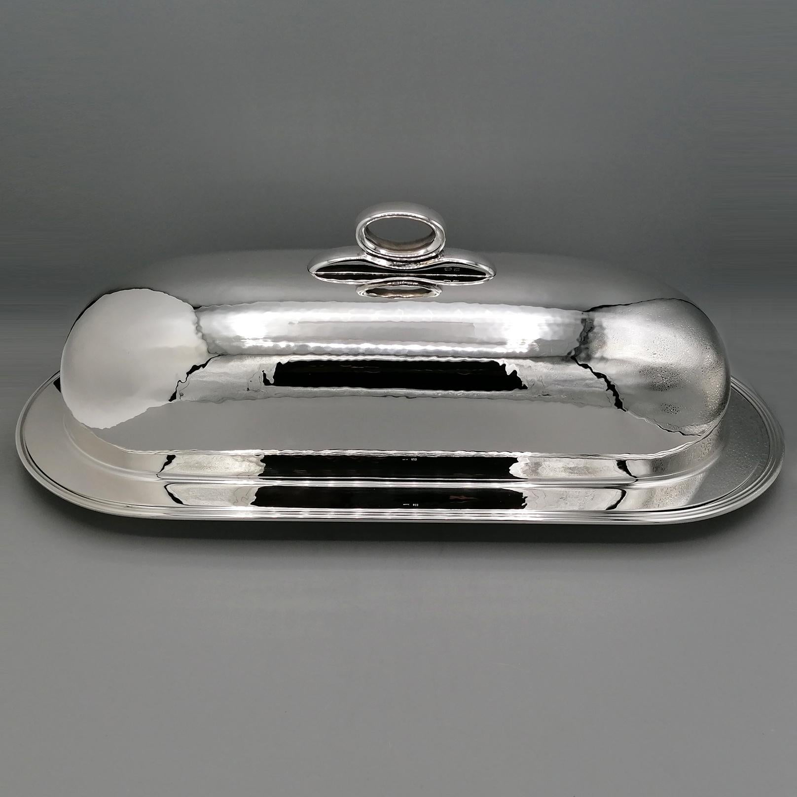 Meat serving plate in 800 silver with lid.
Oblong or 