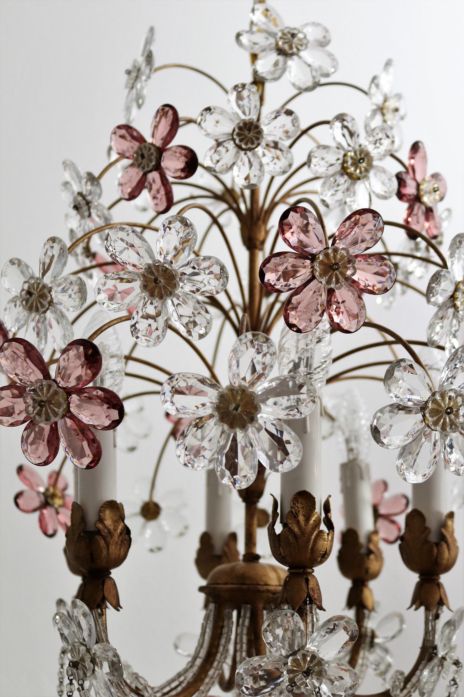 Italian Midcentury Chandelier with Murano Glass Flowers, 1960s In Good Condition In Morazzone, Varese