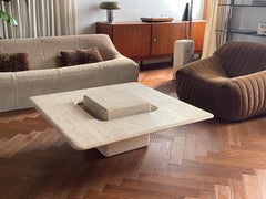 Italien "Saturn" travertine coffee table, 1980s