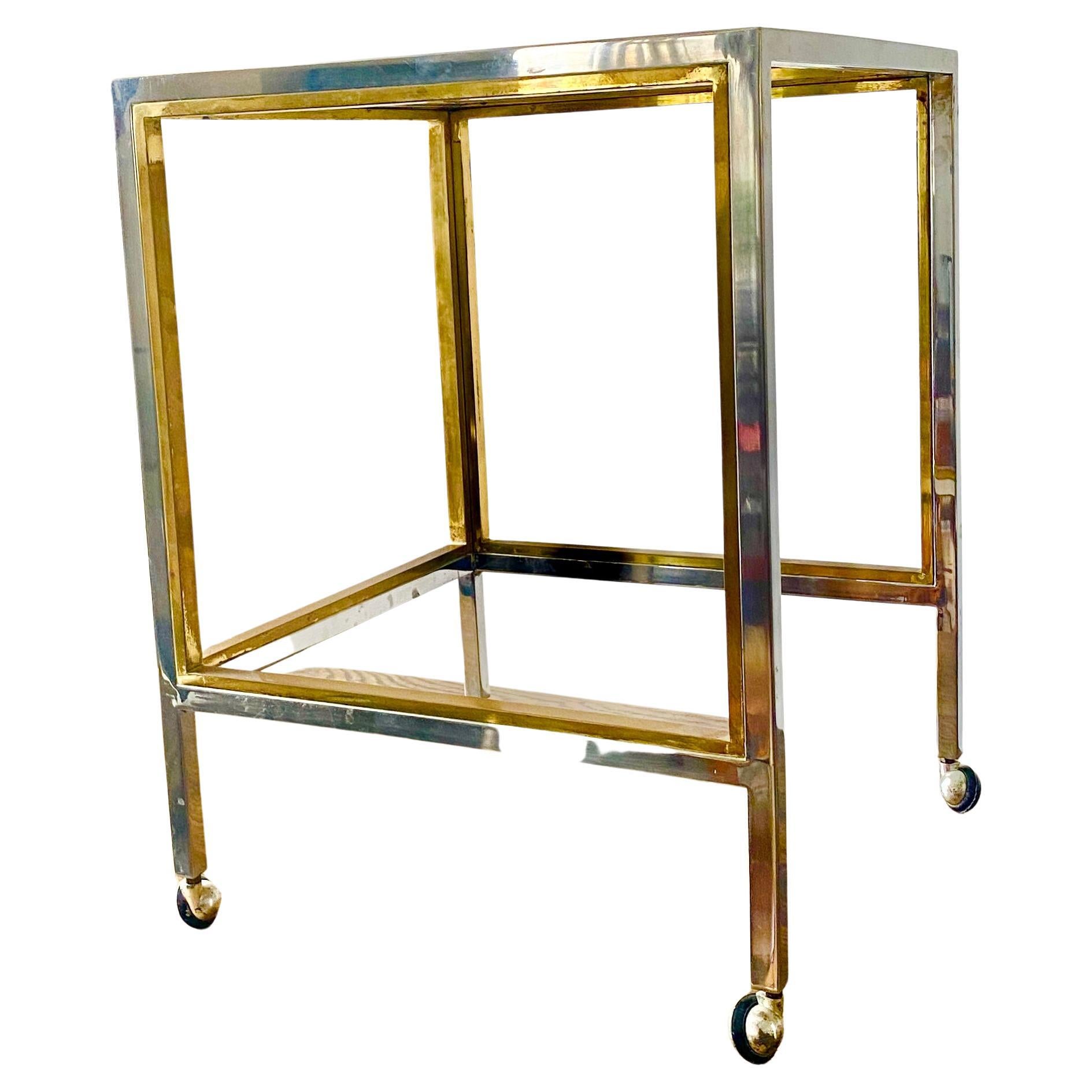 Italien Set of 3 Nesting Tables in Brass Chrome and Smoked Glass For Sale 6