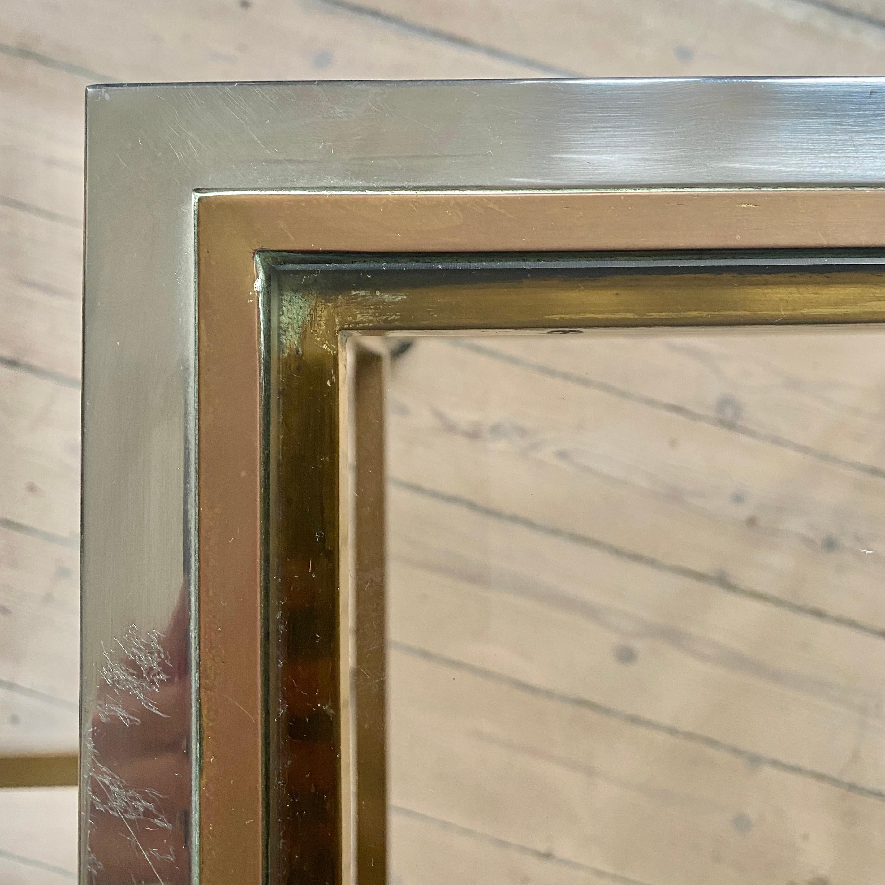 Italien Set of 3 Nesting Tables in Brass Chrome and Smoked Glass For Sale 12
