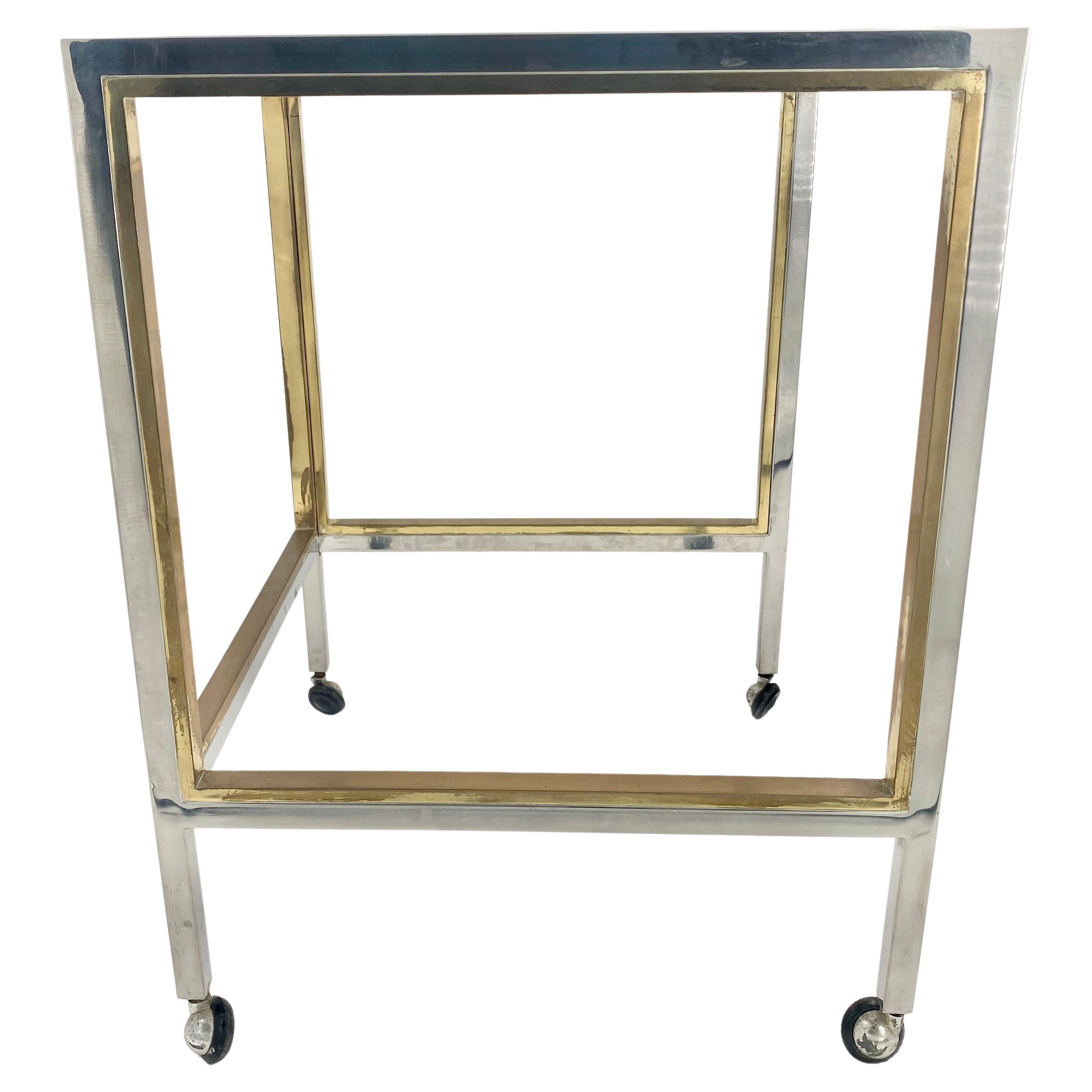 Italien Set of 3 Nesting Tables in Brass Chrome and Smoked Glass For Sale 13