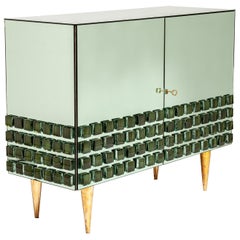 Italienisches Studio-Sideboard, verspiegelt, Smaragdgrün, handgegossener Opalglasstein, Smaragdgrün