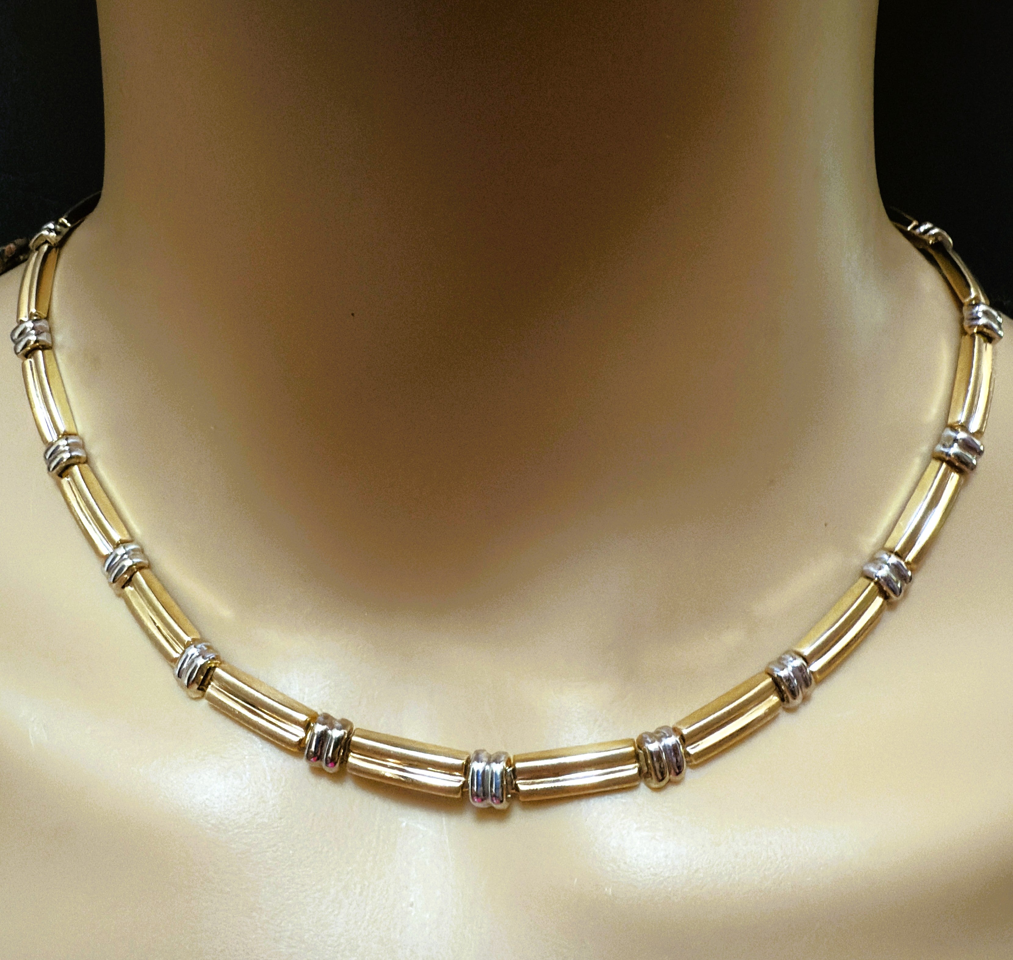 Italie 14k Yellow & White Gold Link Necklace 16.5" Long 6 mm Wide 14.36 Grams
