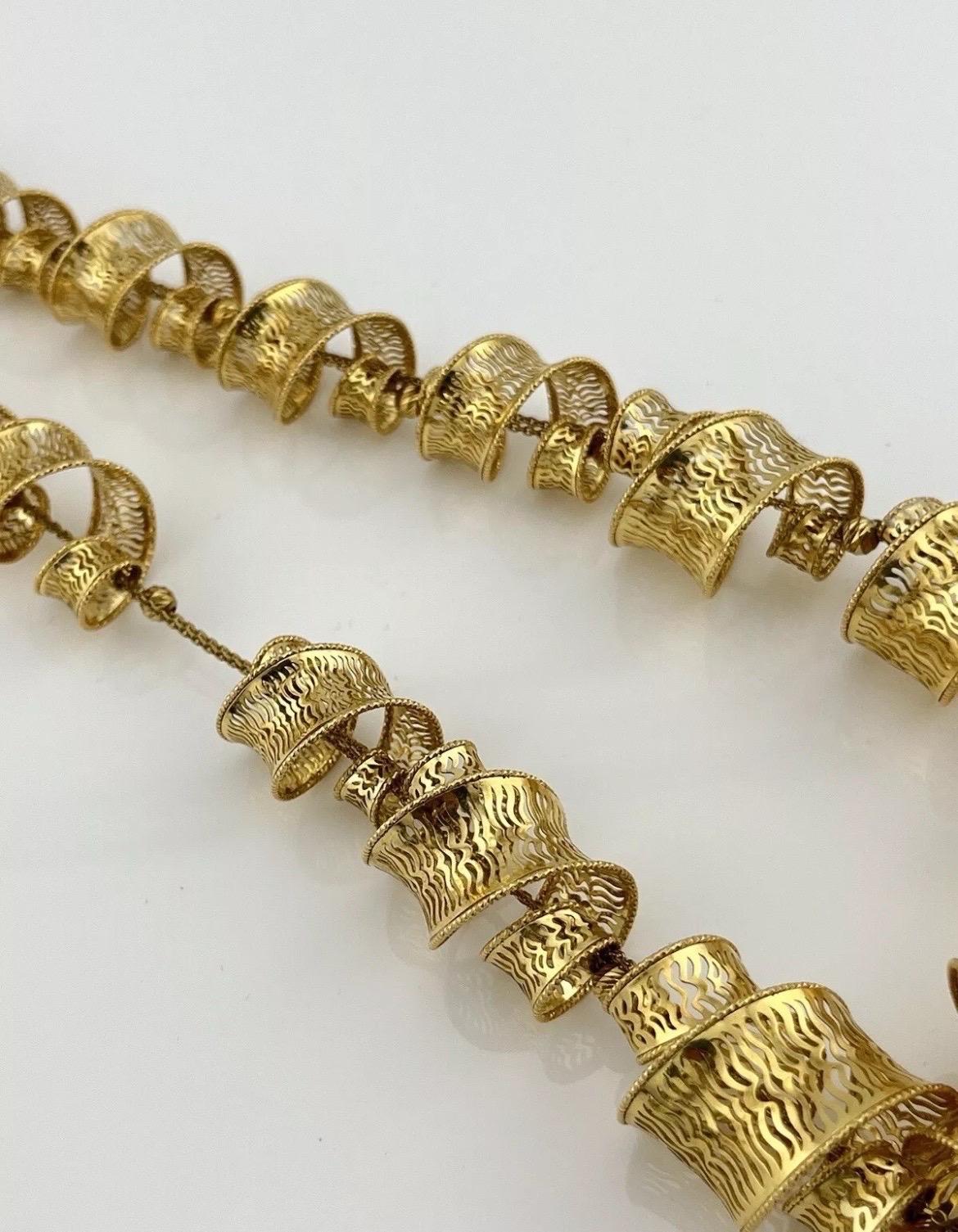 ITALY 18k Yellow Gold Fratelli Bovo Spiral Mesh Necklace For Sale 9