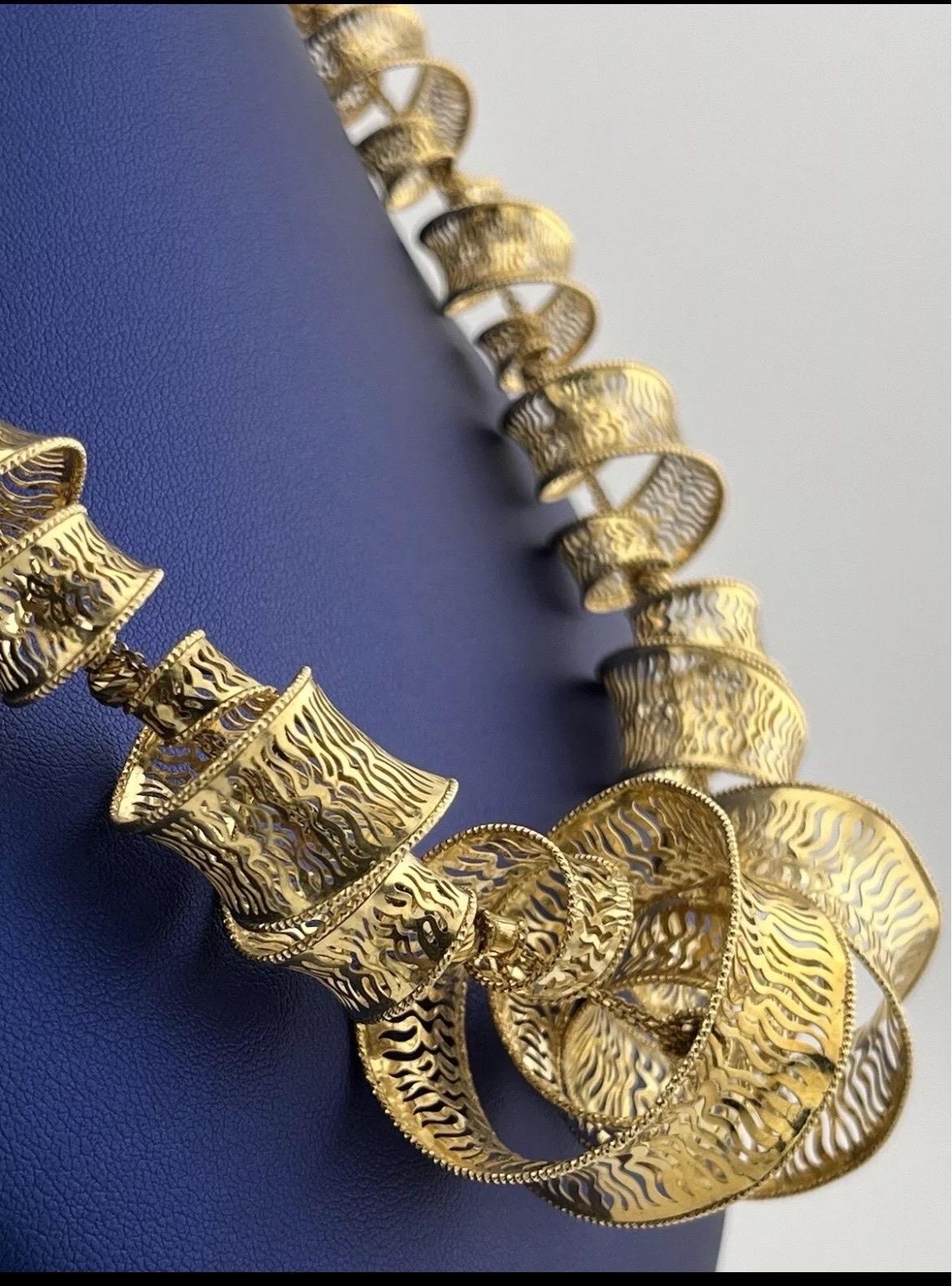 ITALY 18k Yellow Gold Fratelli Bovo Spiral Mesh Necklace For Sale 4