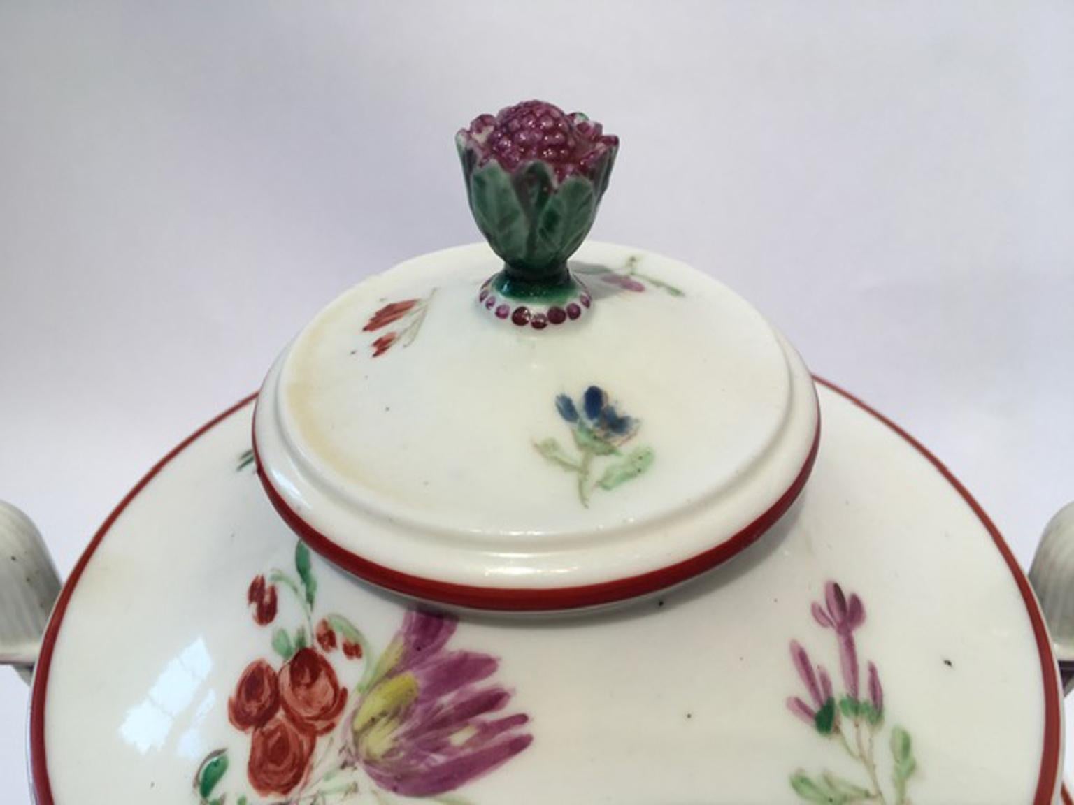 Italian Italy 18th Century Richard Ginori Porcelain Sugar Bowl with Cover For Sale