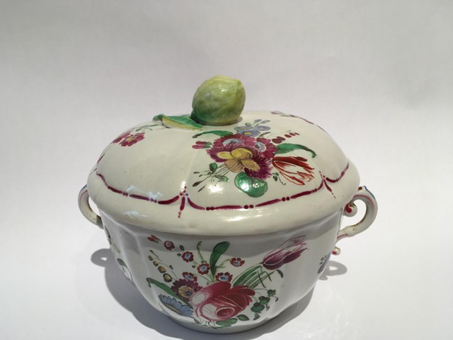 Italy 18th Century Richard Ginori Porcelain Sugar Bowl with Floral Drawings 7