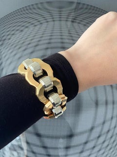 Italy, 1930, Art Deco Rare Bold Tank Bracelet in Two Tones of Faceted 18Kt Gold