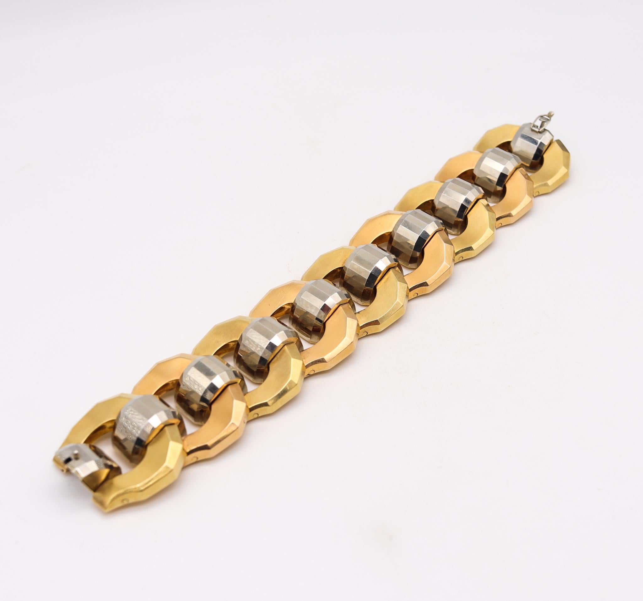 Italy, 1930, Art Deco Rare Bold Tank Bracelet in Two Tones of Faceted 18Kt Gold 3