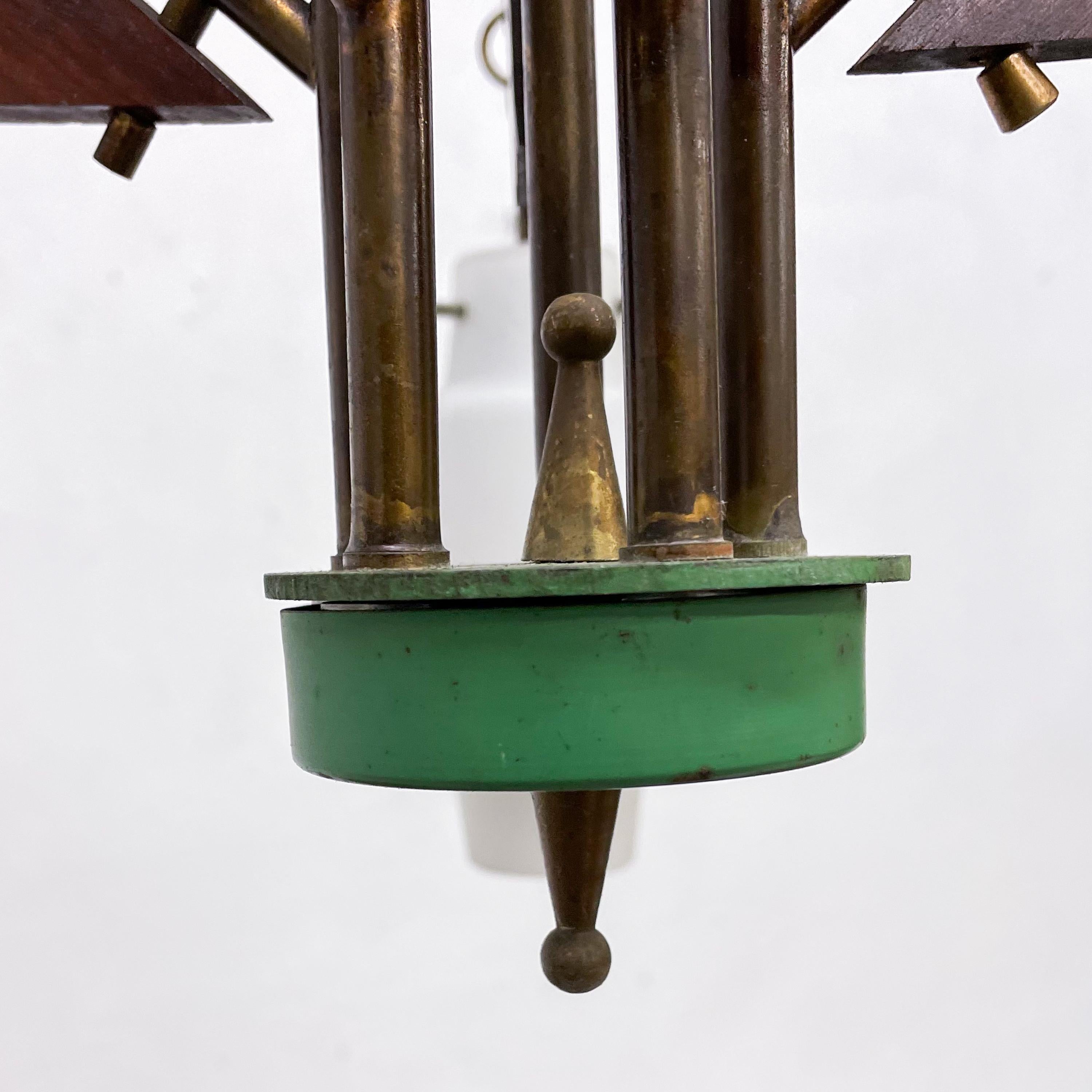 Mid-Century Modern  1950s Stilnovo Five Arm Green Chandelier Wood Brass Opaline Italy en vente
