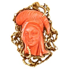 Italy 1960 Mid Century Pendant in 18kt Gold with Diamonds and Carved Coral