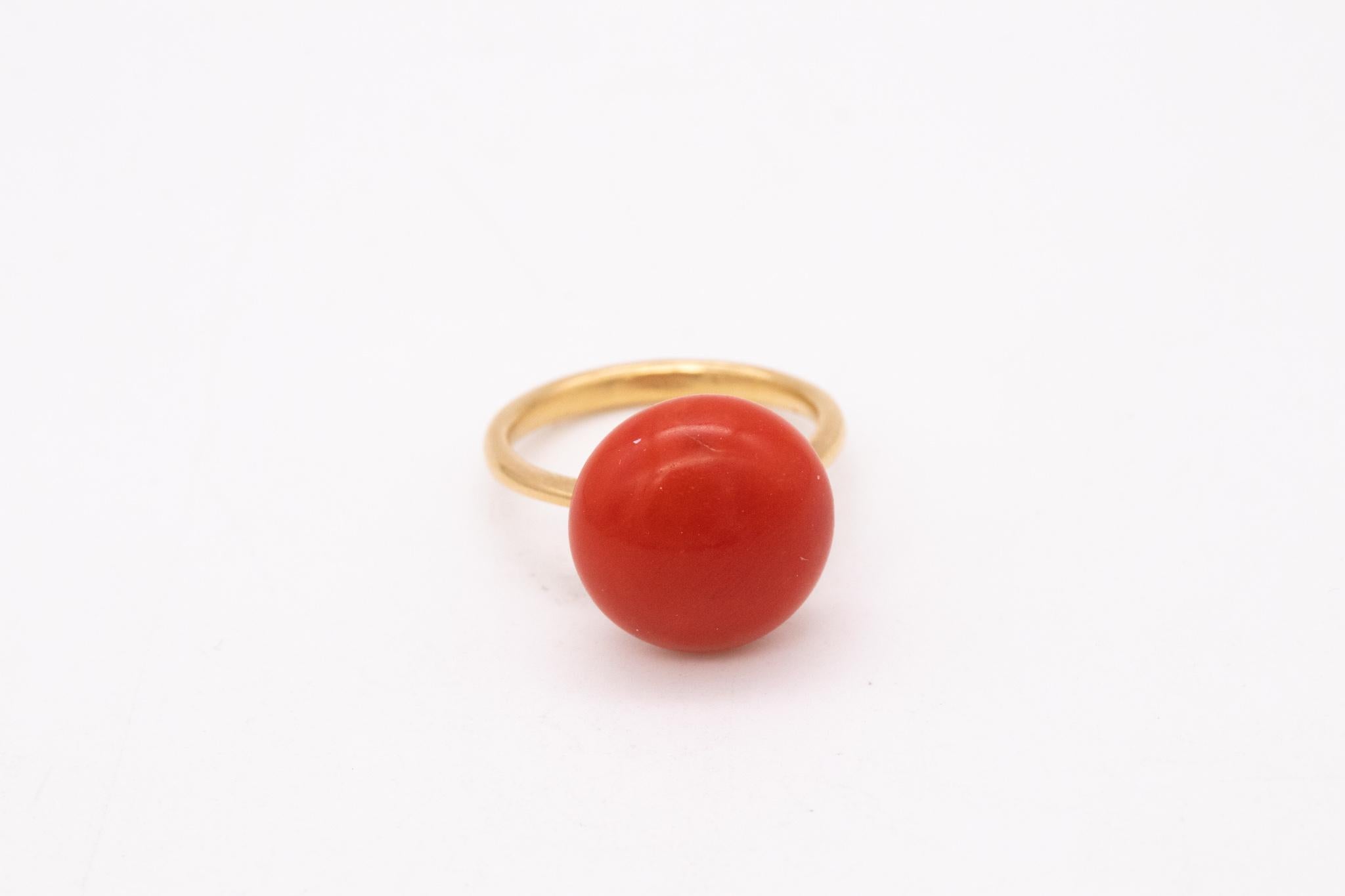 Italy 1960 Mid Century Ring 18Kt Gold 13.69 Cts Sardinian Ox Blood Red Coral For Sale 1