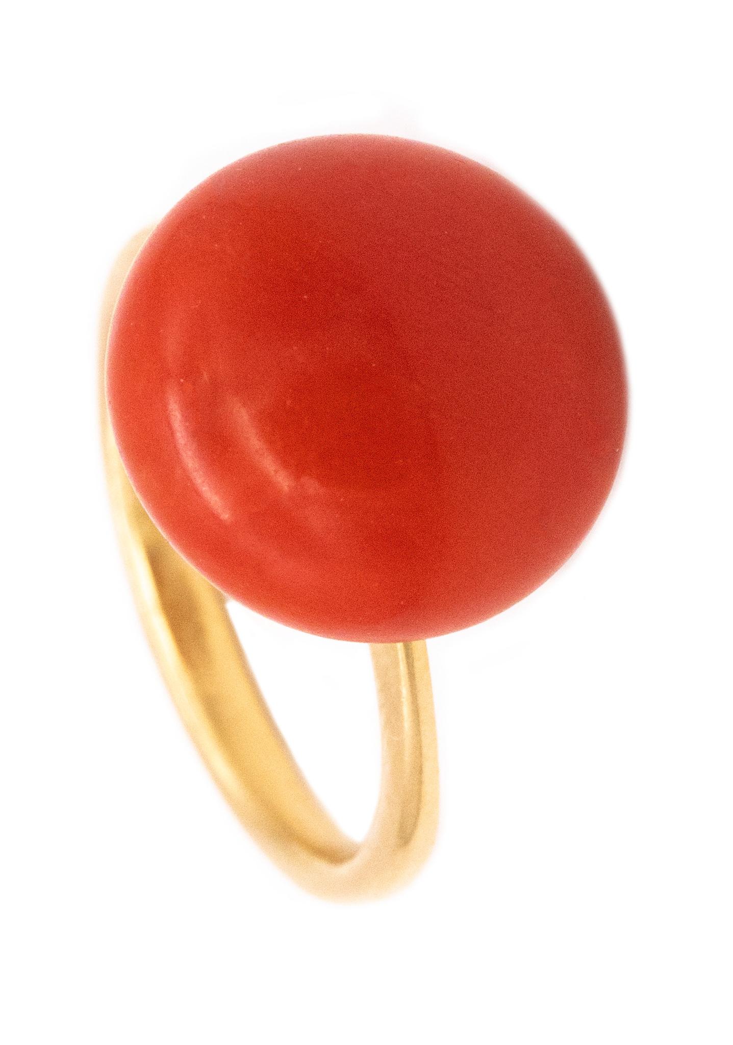 Italy 1960 Mid Century Ring 18Kt Gold 13.69 Cts Sardinian Ox Blood Red Coral