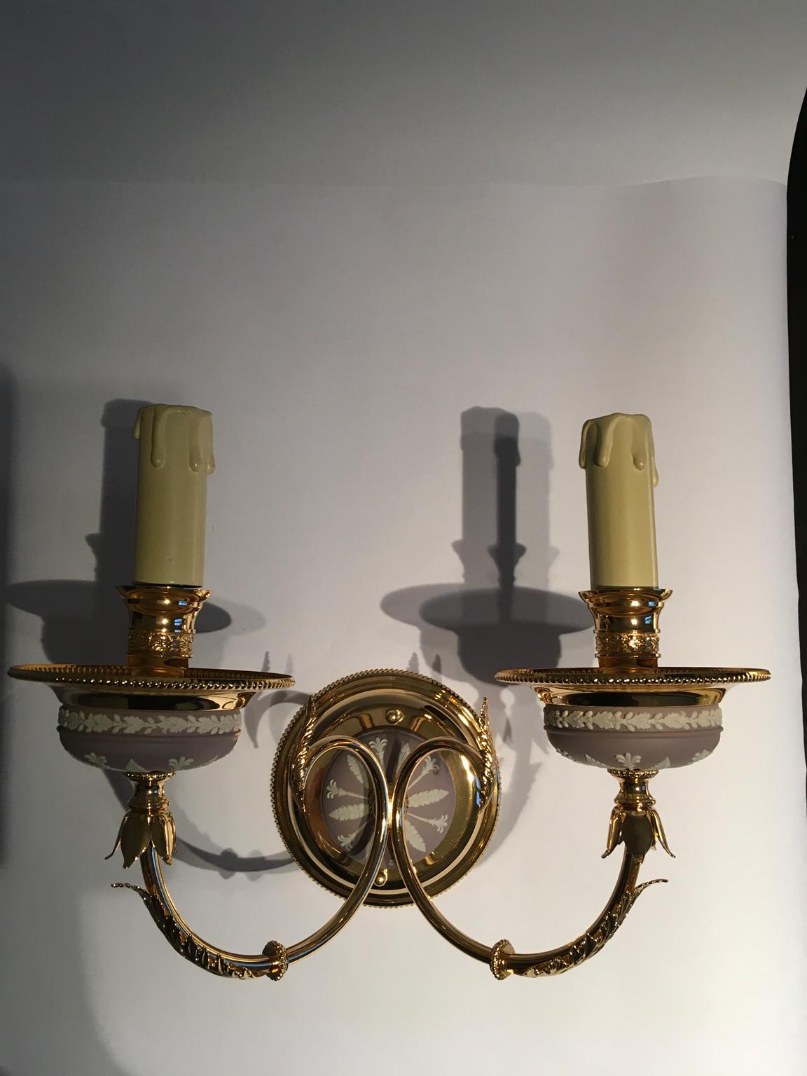 Italian Italy 1970 Post-Modern Pair Brass and Porcelain Wall Lights For Sale