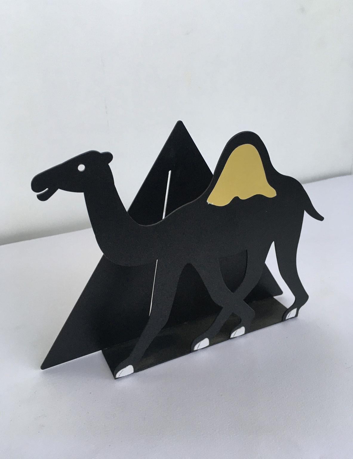 Italia 1980 Bruno Chersicla Escultura de metal pintada de blanco Egitto en venta 7