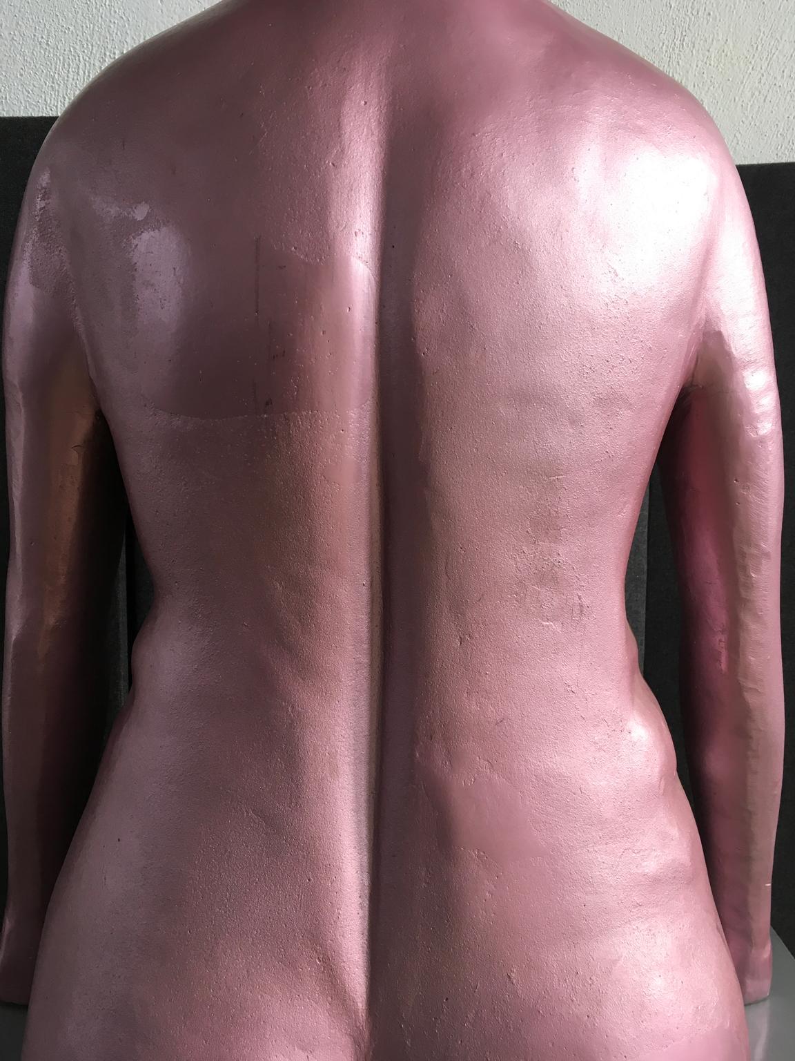 Italienische postmoderne Skulptur von Ugo La Pietra aus rosa lackiertem Aluminium, 1980 im Angebot 7