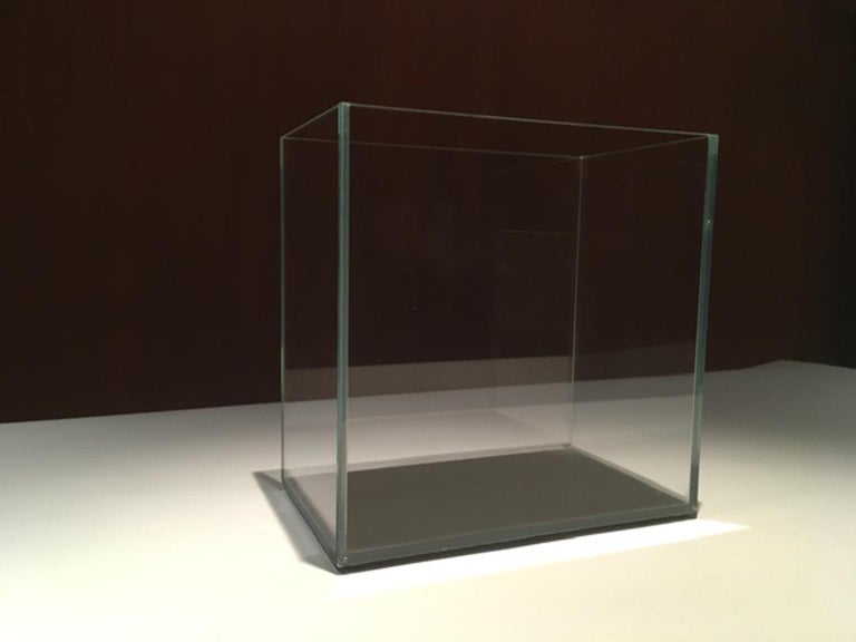 Italy 21st Century Glass Vase in Minimalist Style In New Condition For Sale In Brescia, IT