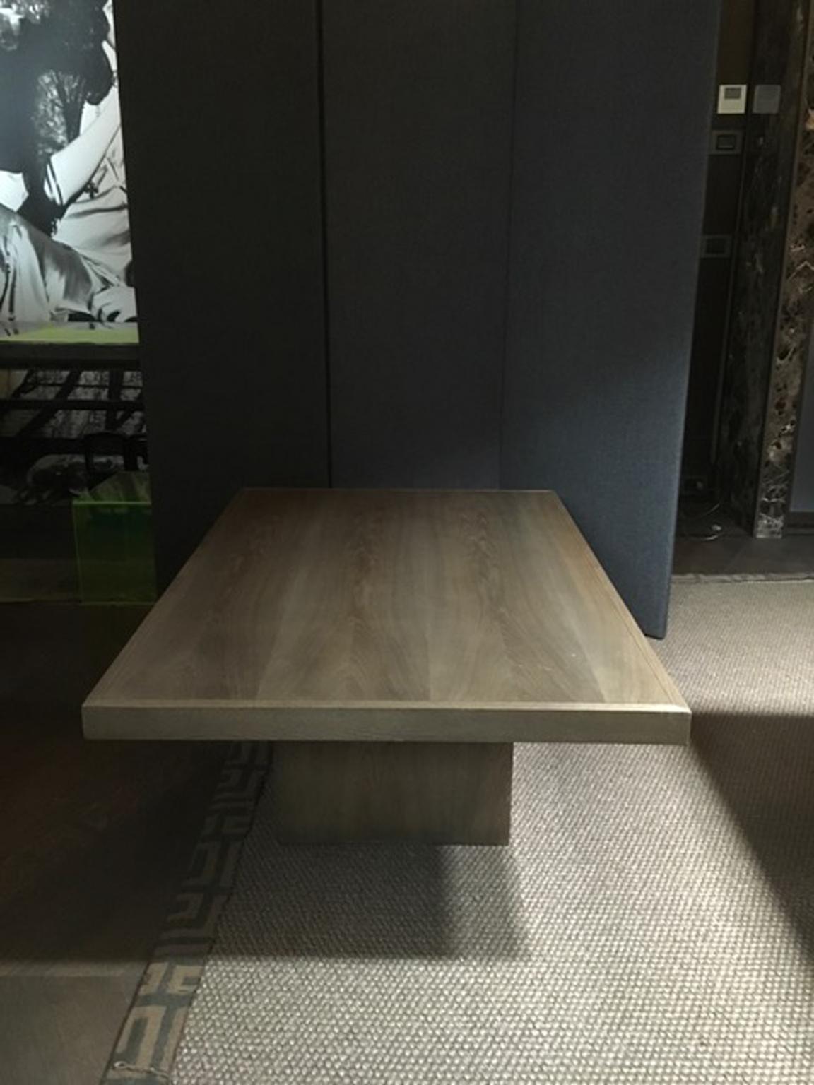 Table basse italienne du 21e siècle en bois de chêne gris,  Rectangulaire en vente 6