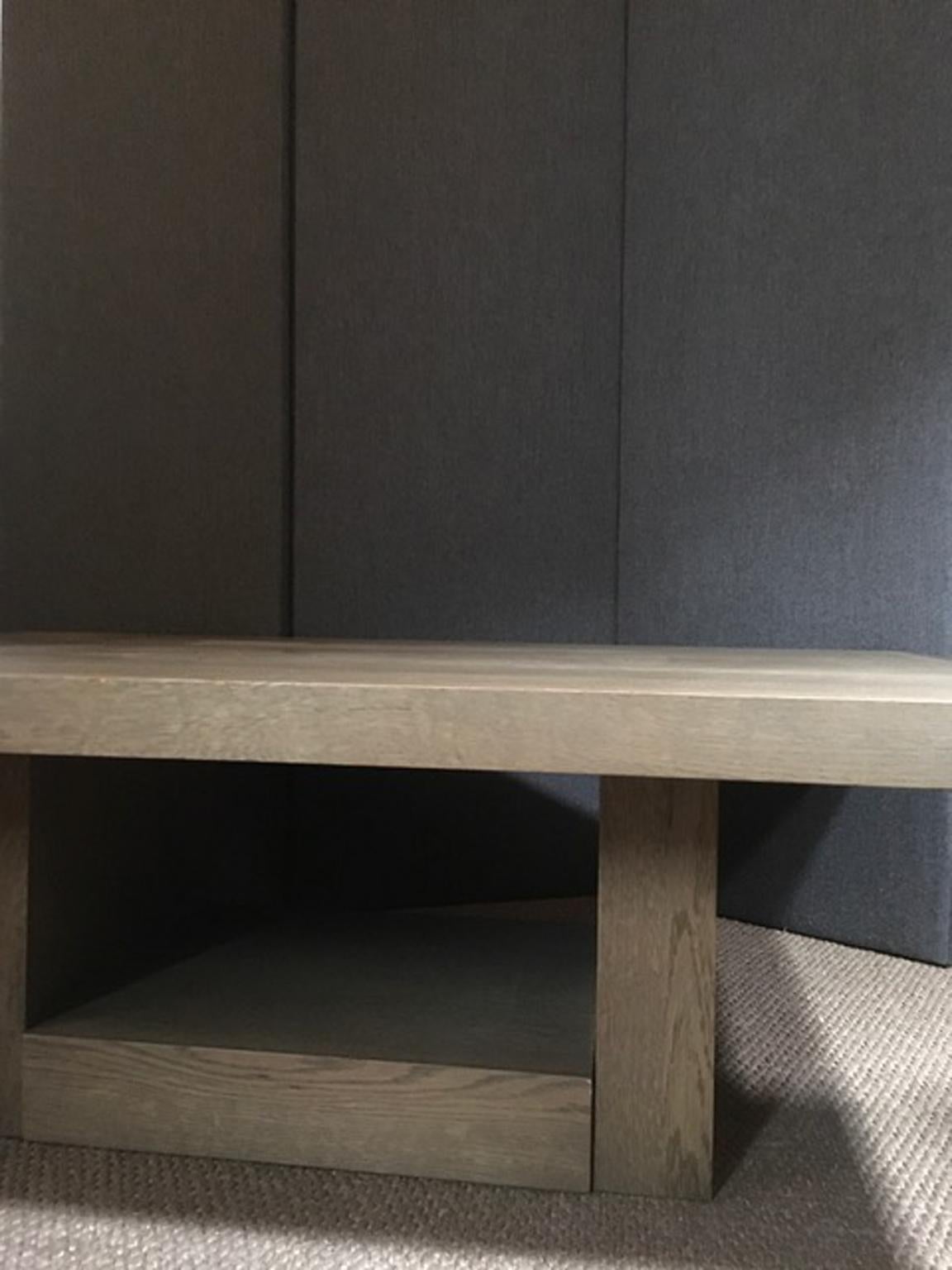 XXIe siècle et contemporain Table basse italienne du 21e siècle en bois de chêne gris,  Rectangulaire en vente